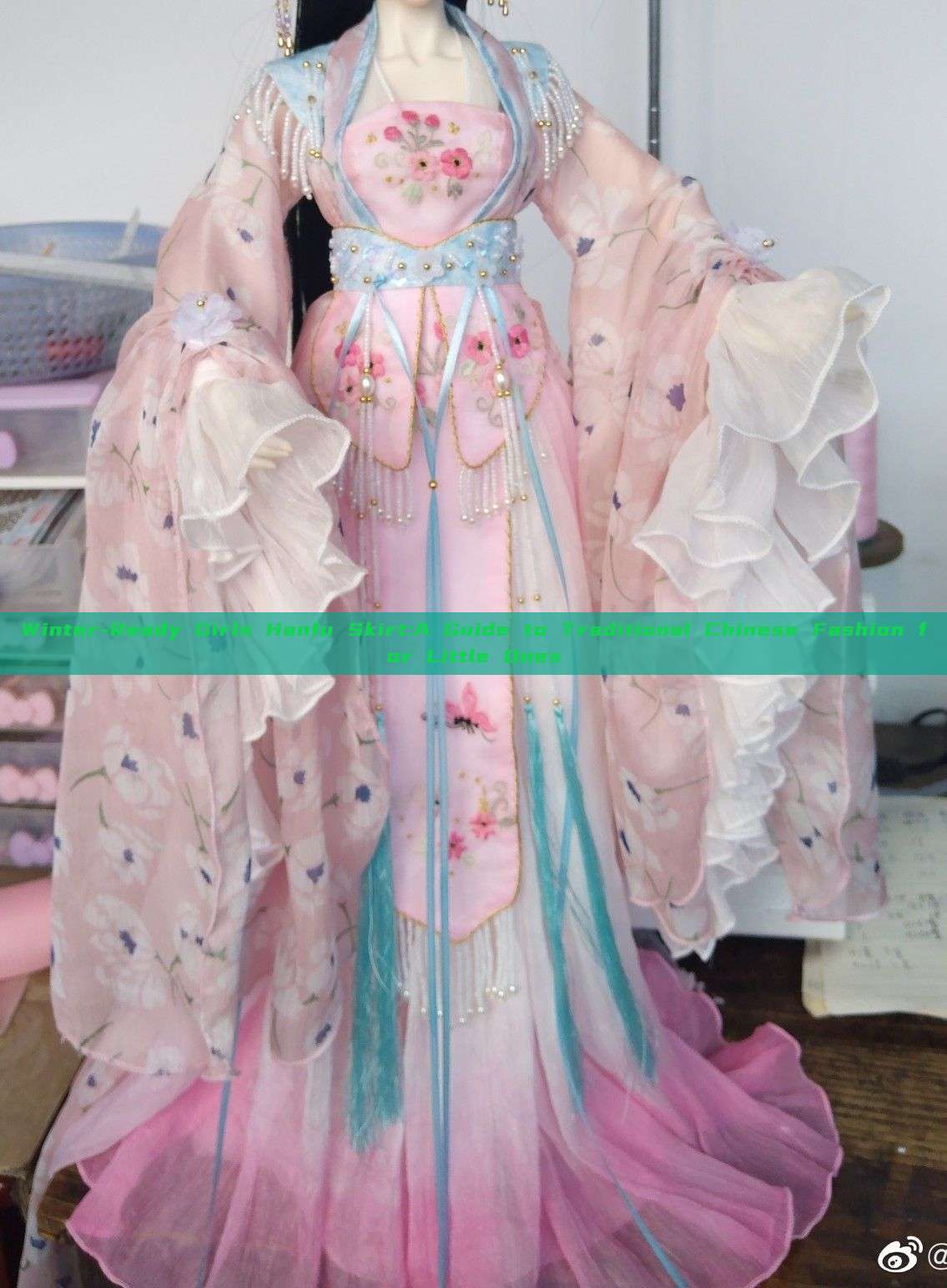 Winter-Ready Girls Hanfu Skirt:A Guide to Traditional Chinese Fashion for Little Ones Winter-Ready Girls Hanfu Skirt:A Guide to Traditional Chinese Fashion for Little Ones