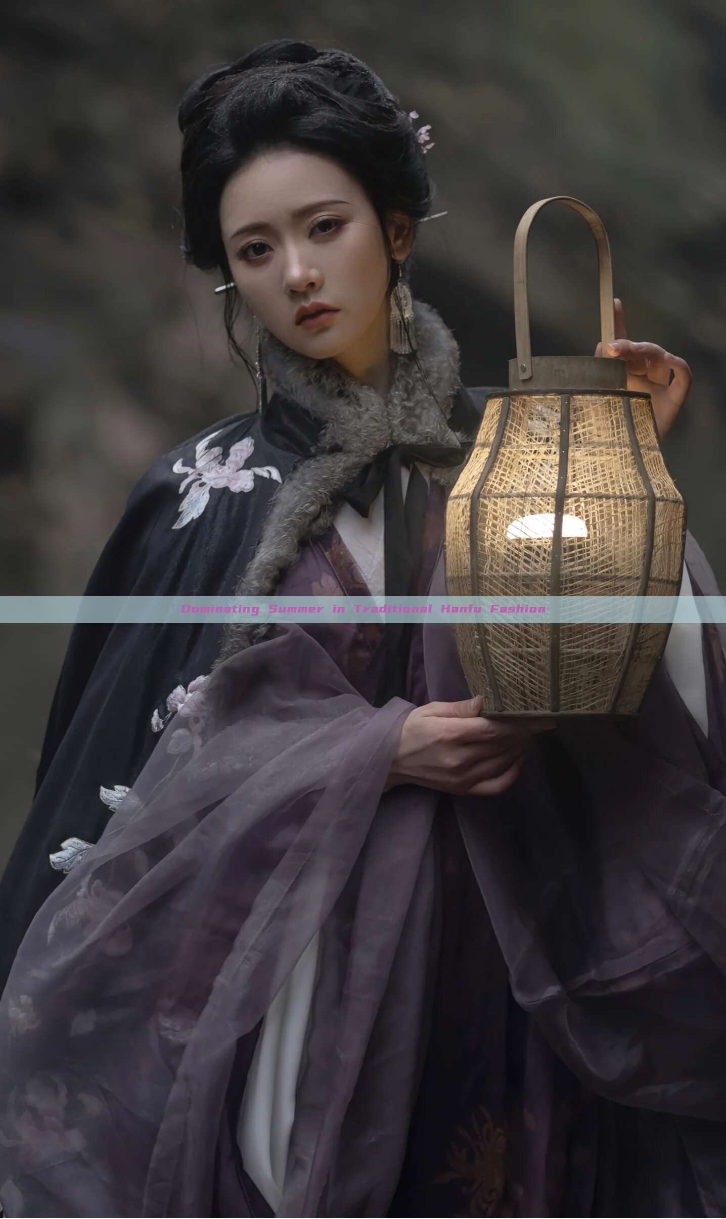 Dominating Summer in Traditional Hanfu Fashion