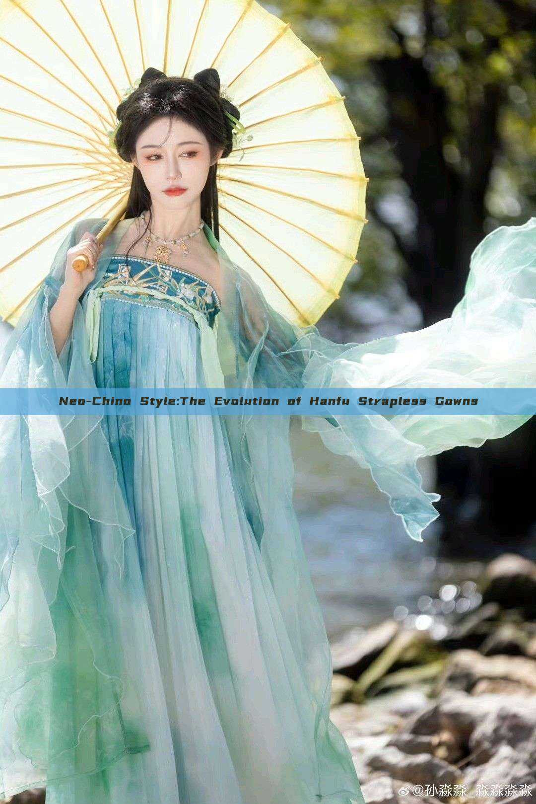 Neo-Chino Style:The Evolution of Hanfu Strapless Gowns Neo-Chino Style:The Evolution of Hanfu Strapless Gowns