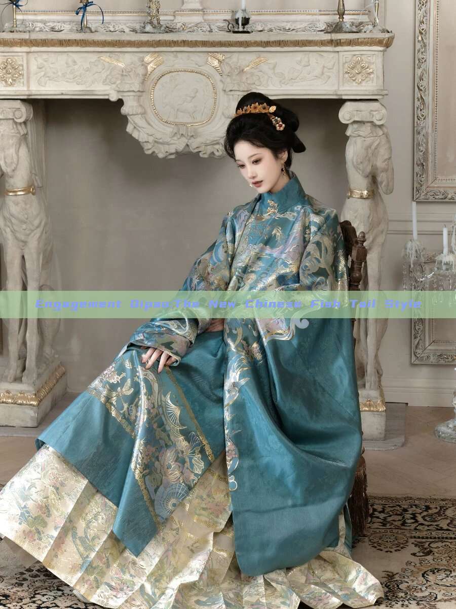 Engagement Qipao:The New Chinese Fish Tail Style