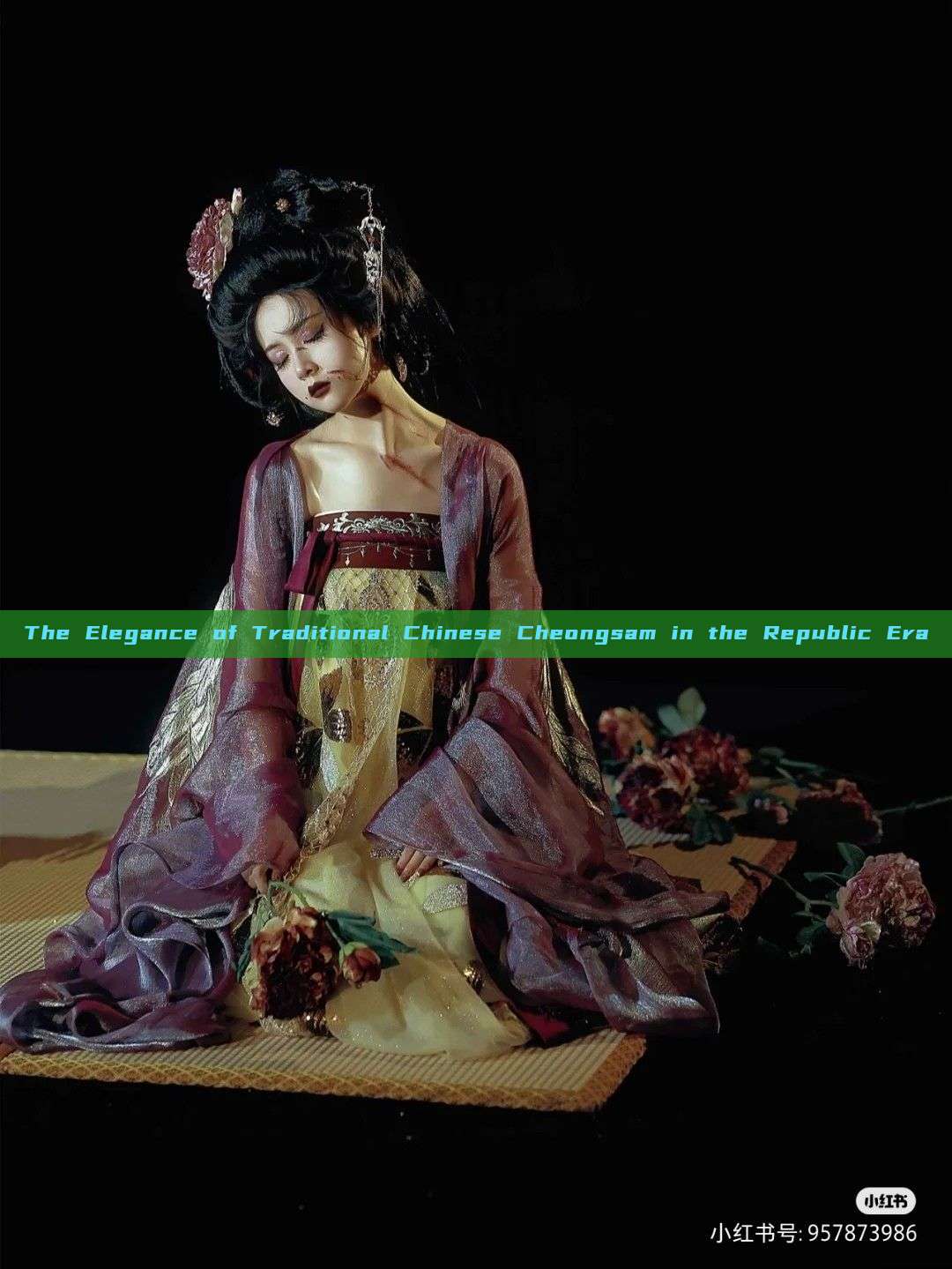 The Elegance of Traditional Chinese Cheongsam in the Republic Era The Elegance of Traditional Chinese Cheongsam in the Republic Era