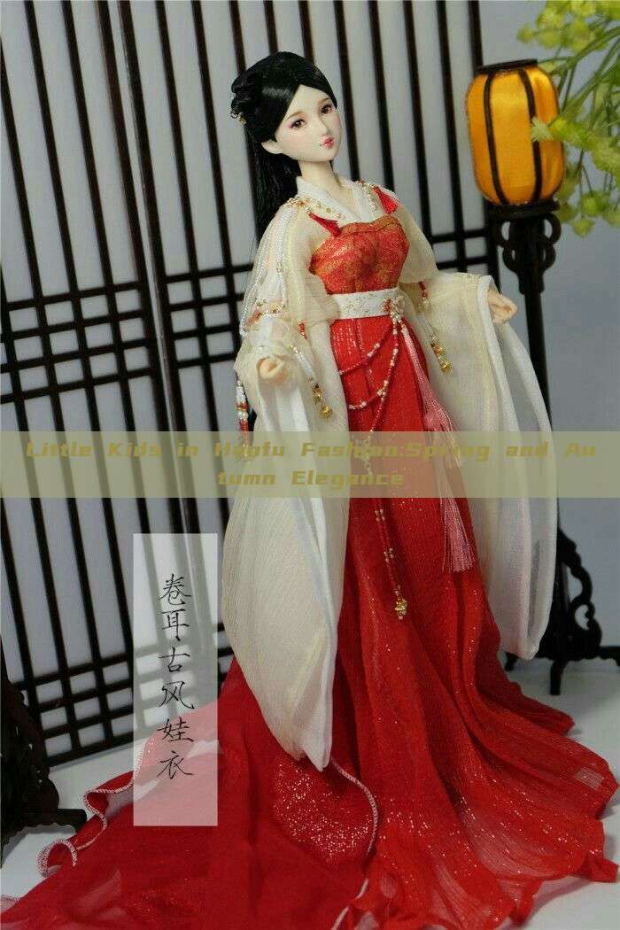 Little Kids in Hanfu Fashion:Spring and Autumn Elegance Little Kids in Hanfu Fashion:Spring and Autumn Elegance