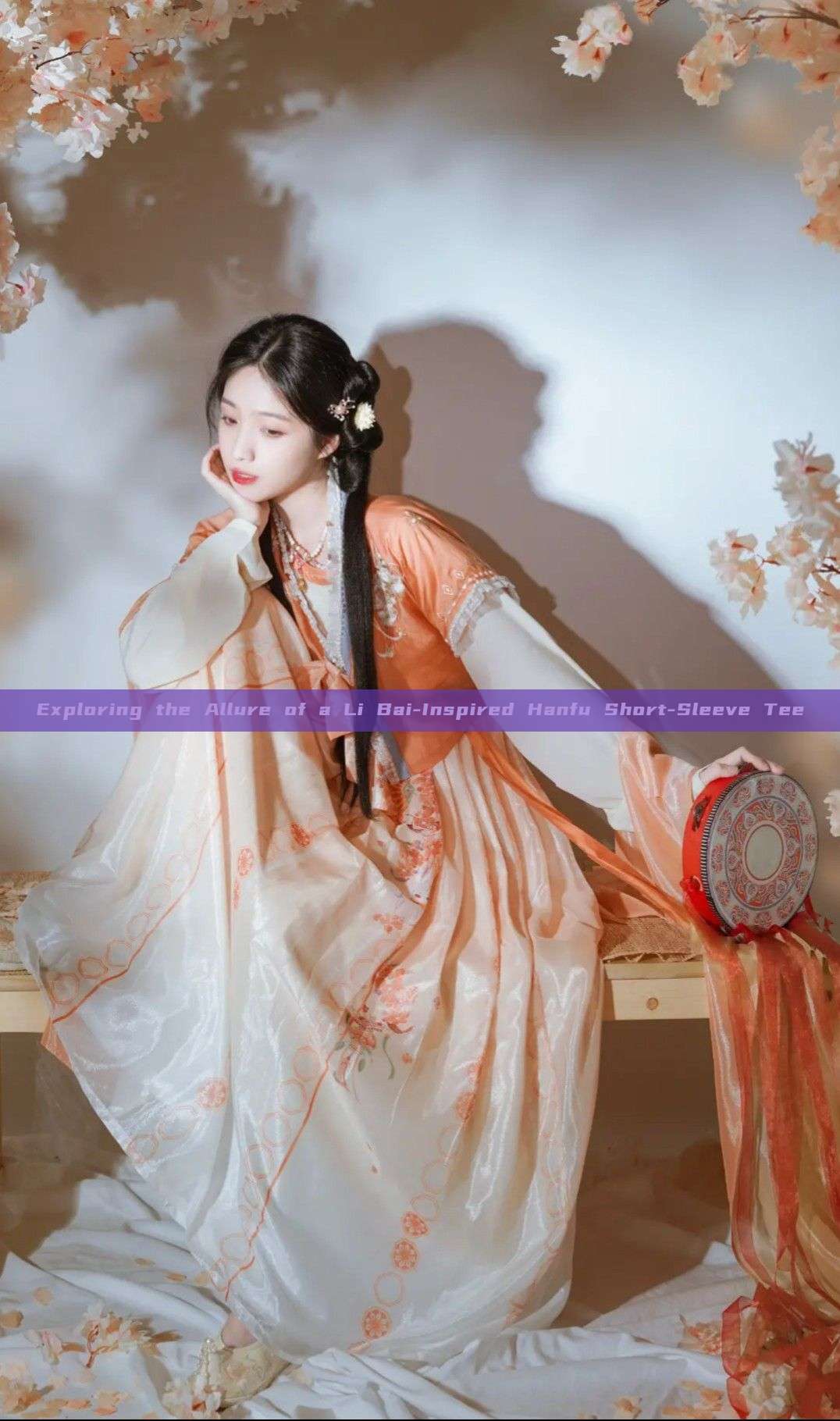 Exploring the Allure of a Li Bai-Inspired Hanfu Short-Sleeve Tee Exploring the Allure of a Li Bai-Inspired Hanfu Short-Sleeve Tee