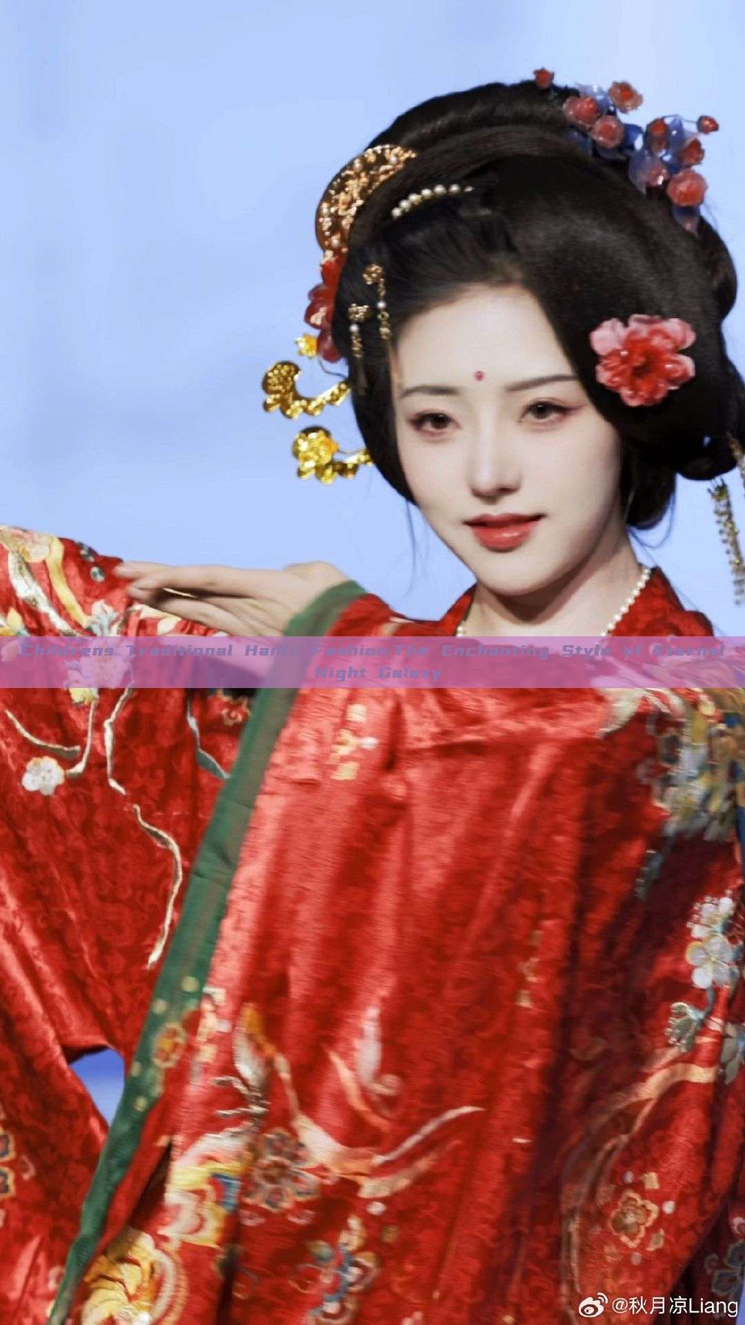 Childrens Traditional Hanfu Fashion:The Enchanting Style of Eternal Night Galaxy Childrens Traditional Hanfu Fashion:The Enchanting Style of Eternal Night Galaxy