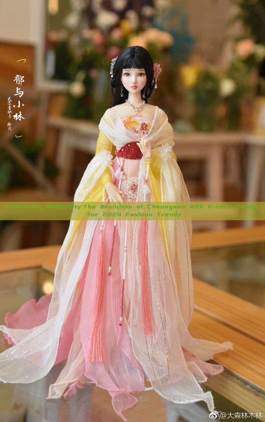 Embracing Modernity:The Evolution of Cheongsam with V-neck Design for 2024 Fashion Trends Embracing Modernity:The Evolution of Cheongsam with V-neck Design for 2024 Fashion Trends