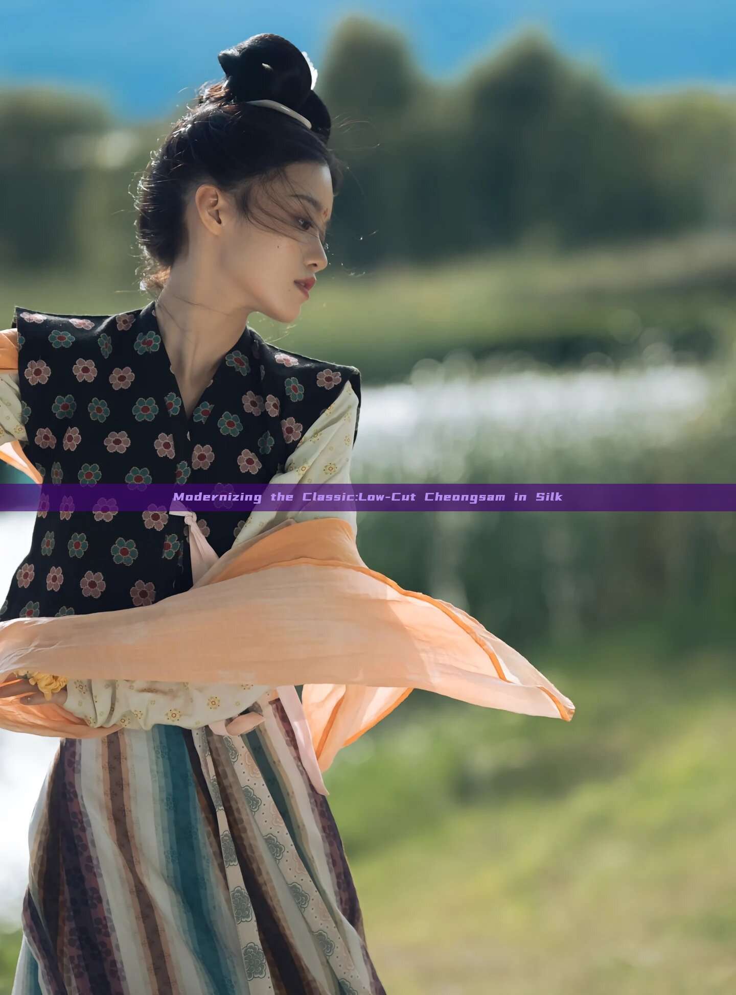 Modernizing the Classic:Low-Cut Cheongsam in Silk