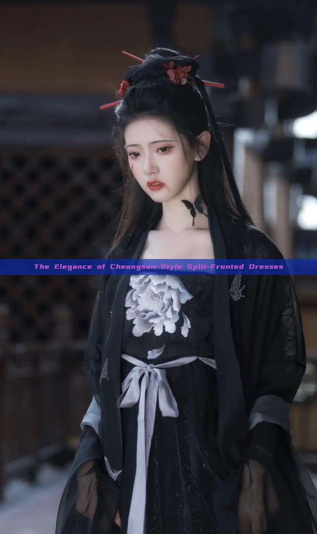 The Elegance of Cheongsam-Style Split-Fronted Dresses
