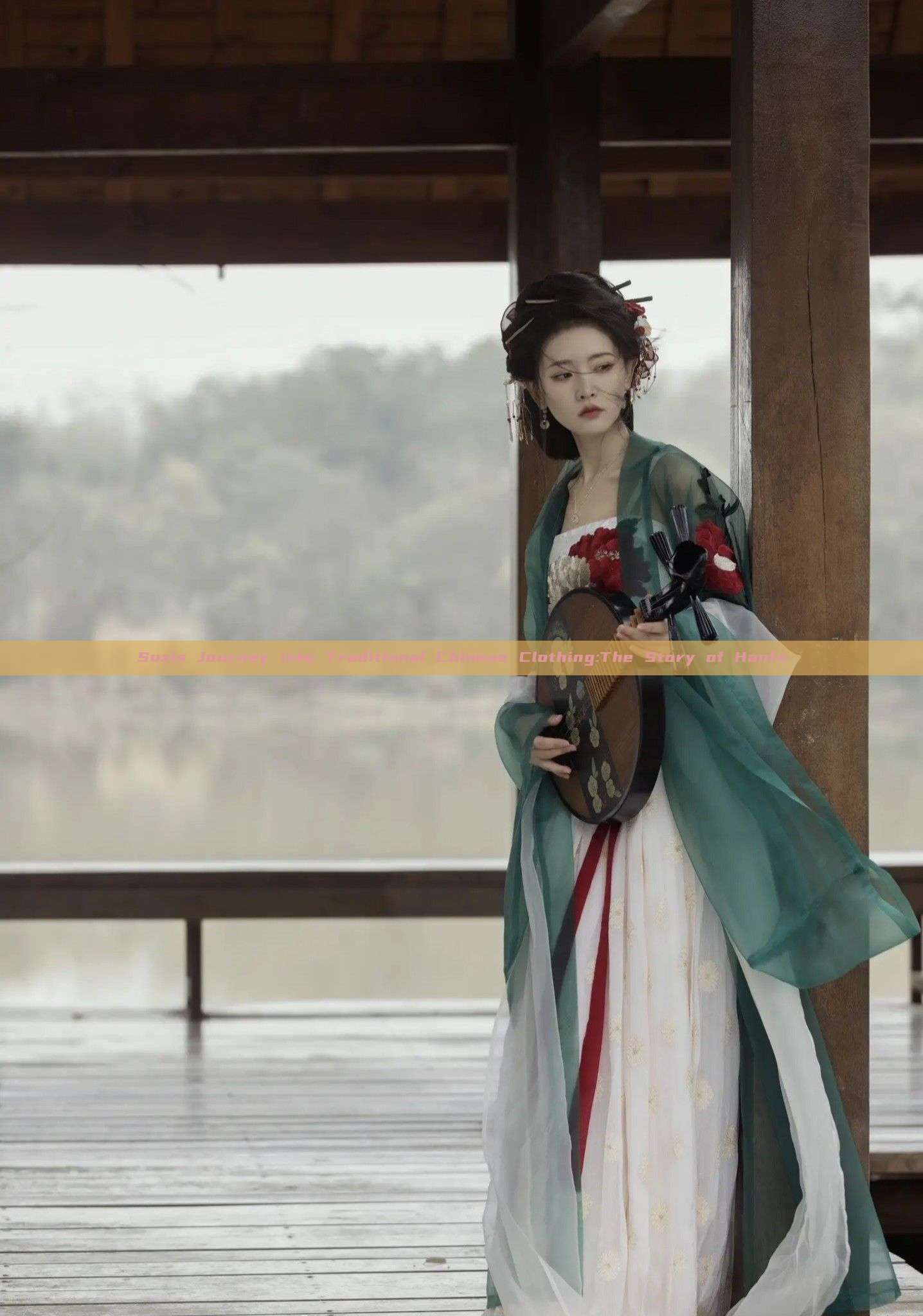 Suzis Journey into Traditional Chinese Clothing:The Story of Hanfu