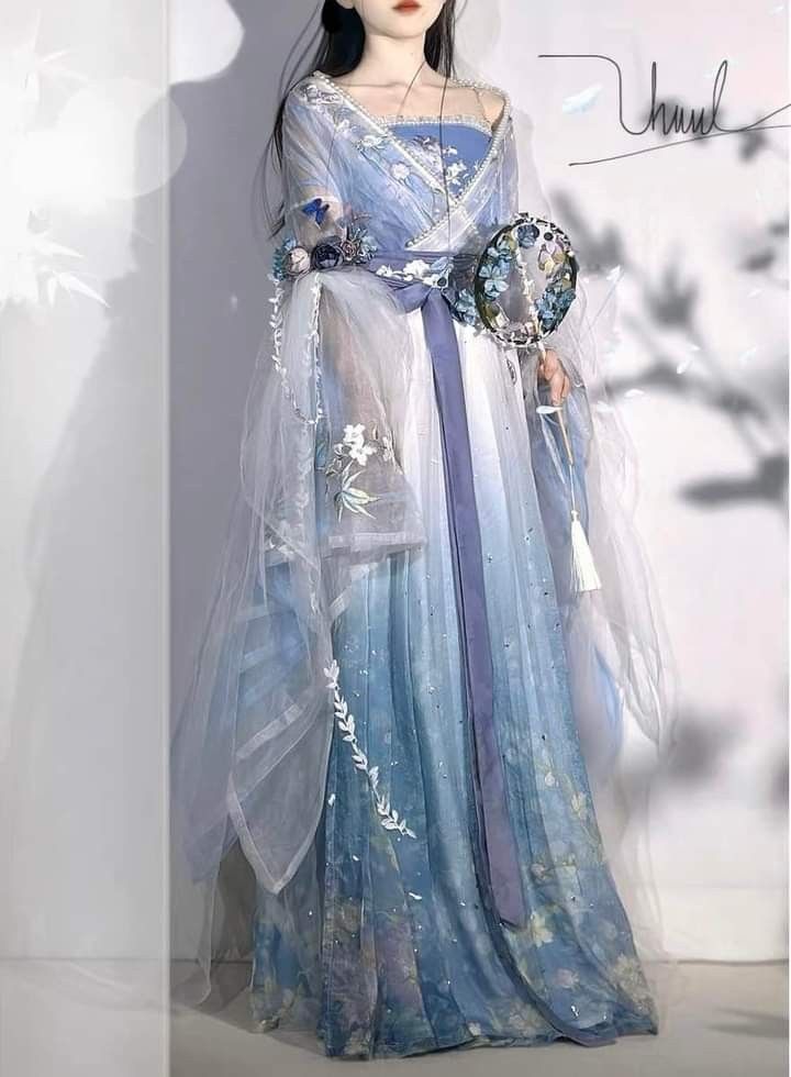 Mini Cheongsam:Fashionable and Comfortable for Kids Aged 1-3