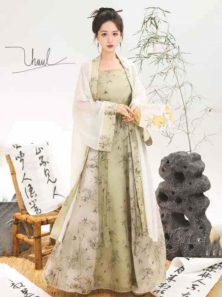Miao Miao Cheongsam:The Fusion of Traditional Elegance and Modern Gaming in PUBG