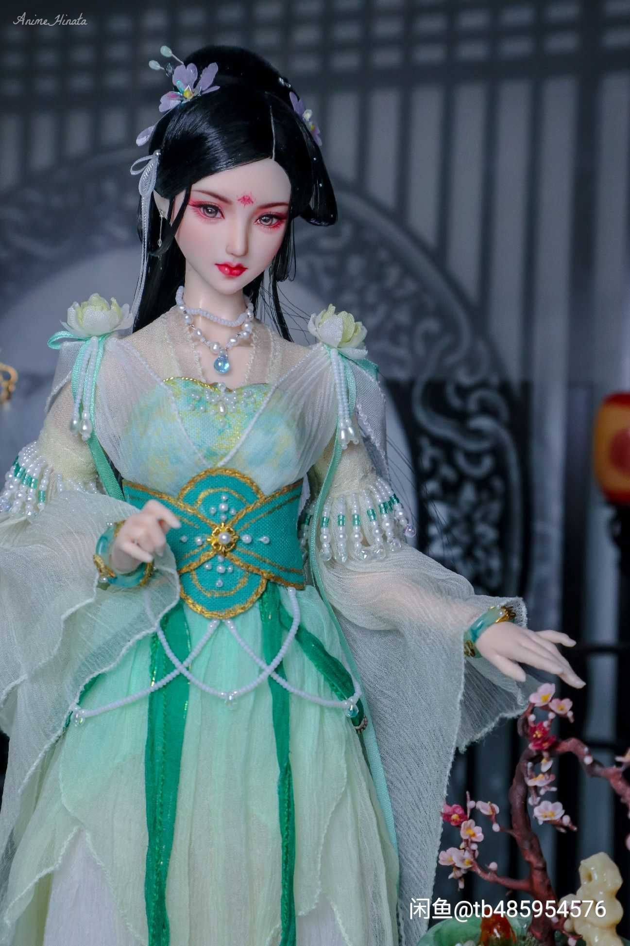 Qiqi Weis Qipao Revolution:An Innovative Makeover
