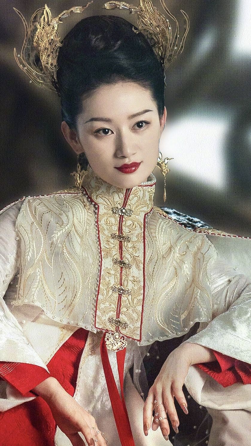 Hanfu Yunjian:A Solo Purchase Journey into Traditional Chinese Splendor
