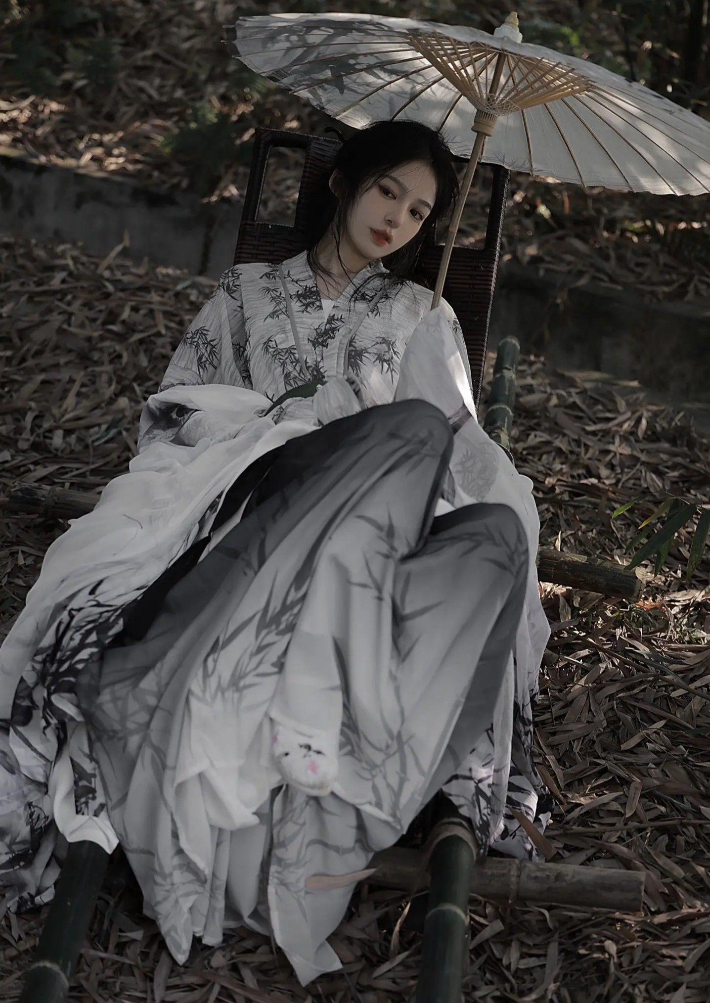 Vintage-Inspired Traditional Shanghai Cheongsam:Embracing the Retro-Minheng Style Vintage-Inspired Traditional Shanghai Cheongsam:Embracing the Retro-Minheng Style