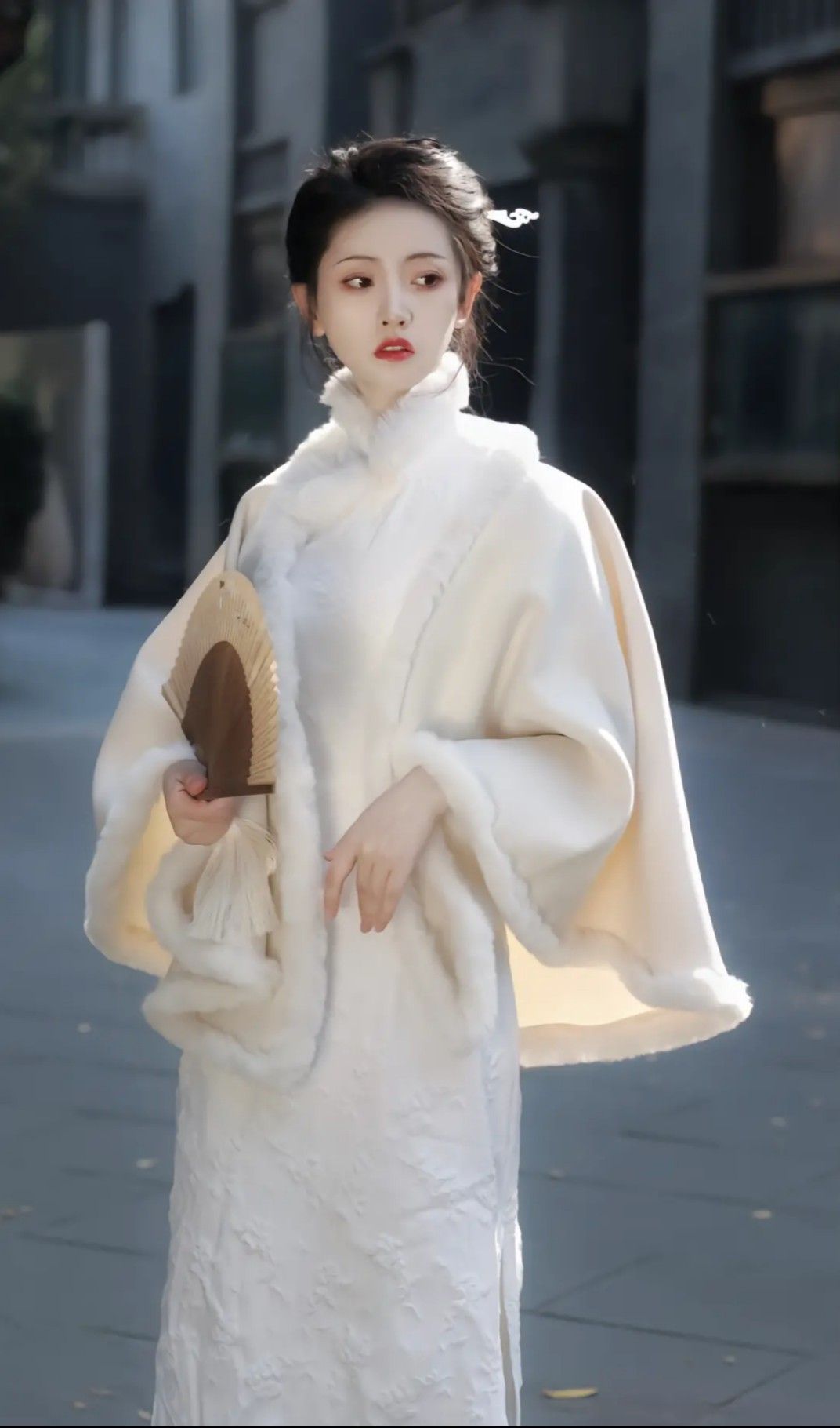 Elegance in Harmony:The Allure of Changxiangshou-Style Hanfu