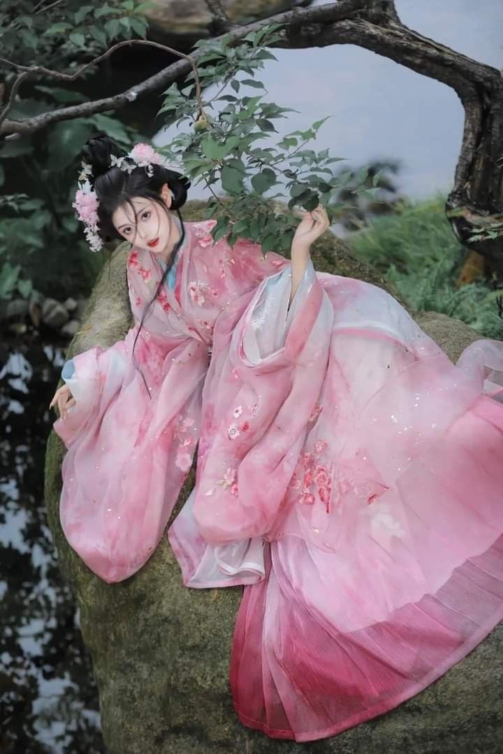Summer Hanfu Fashion for Adult Women:Embracing the Traditional Elegance in Modern Comfort Summer Hanfu Fashion for Adult Women:Embracing the Traditional Elegance in Modern Comfort