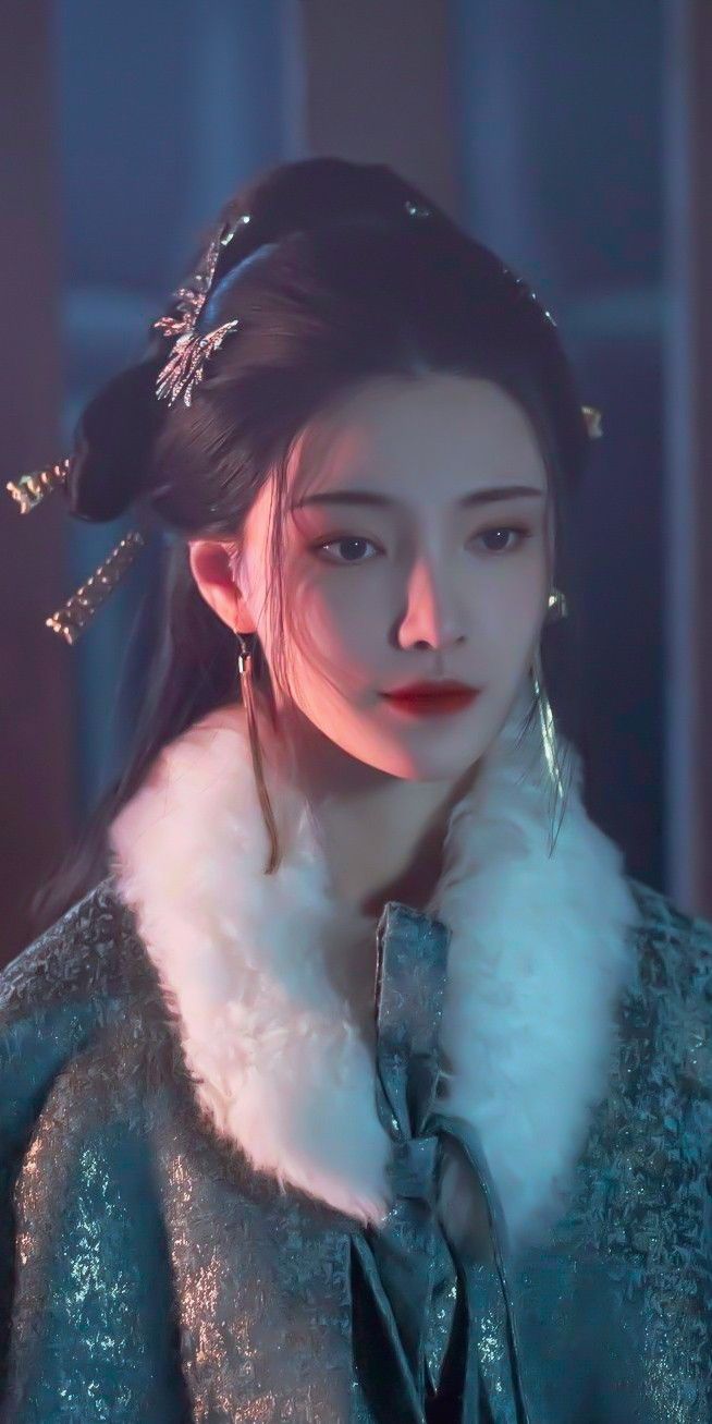 Winter Fashion:Exploring the Beauty of Plus-Size Hanfu 汉服)