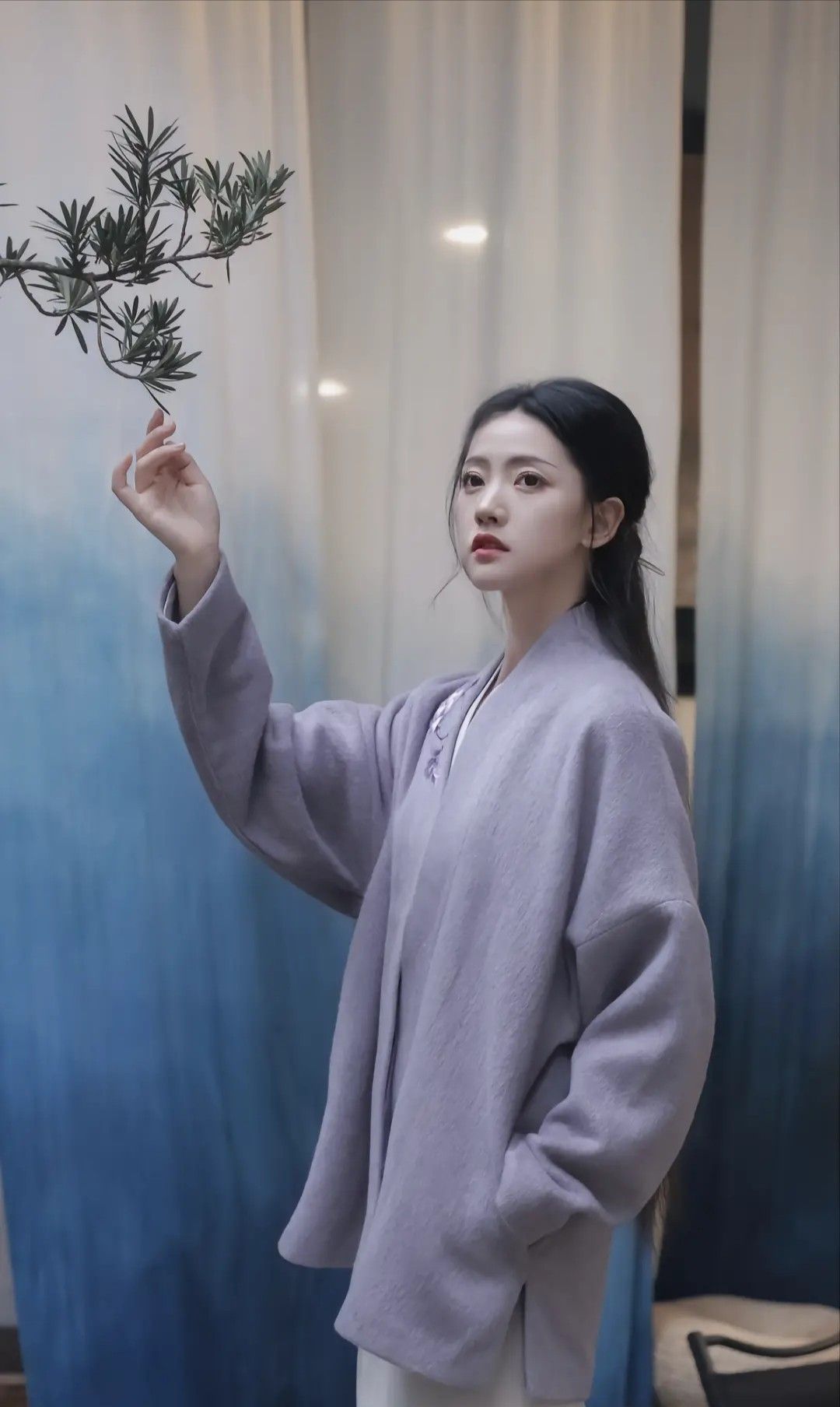 The Charm of Cheongsam Skirts:Mid-Length with Three-Quarter Length Sleeves The Charm of Cheongsam Skirts:Mid-Length with Three-Quarter Length Sleeves
