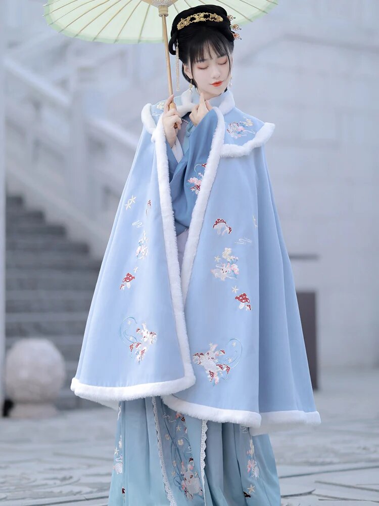 The Elderly and the Charm of Cheongsam Qun:A Cultural Journey