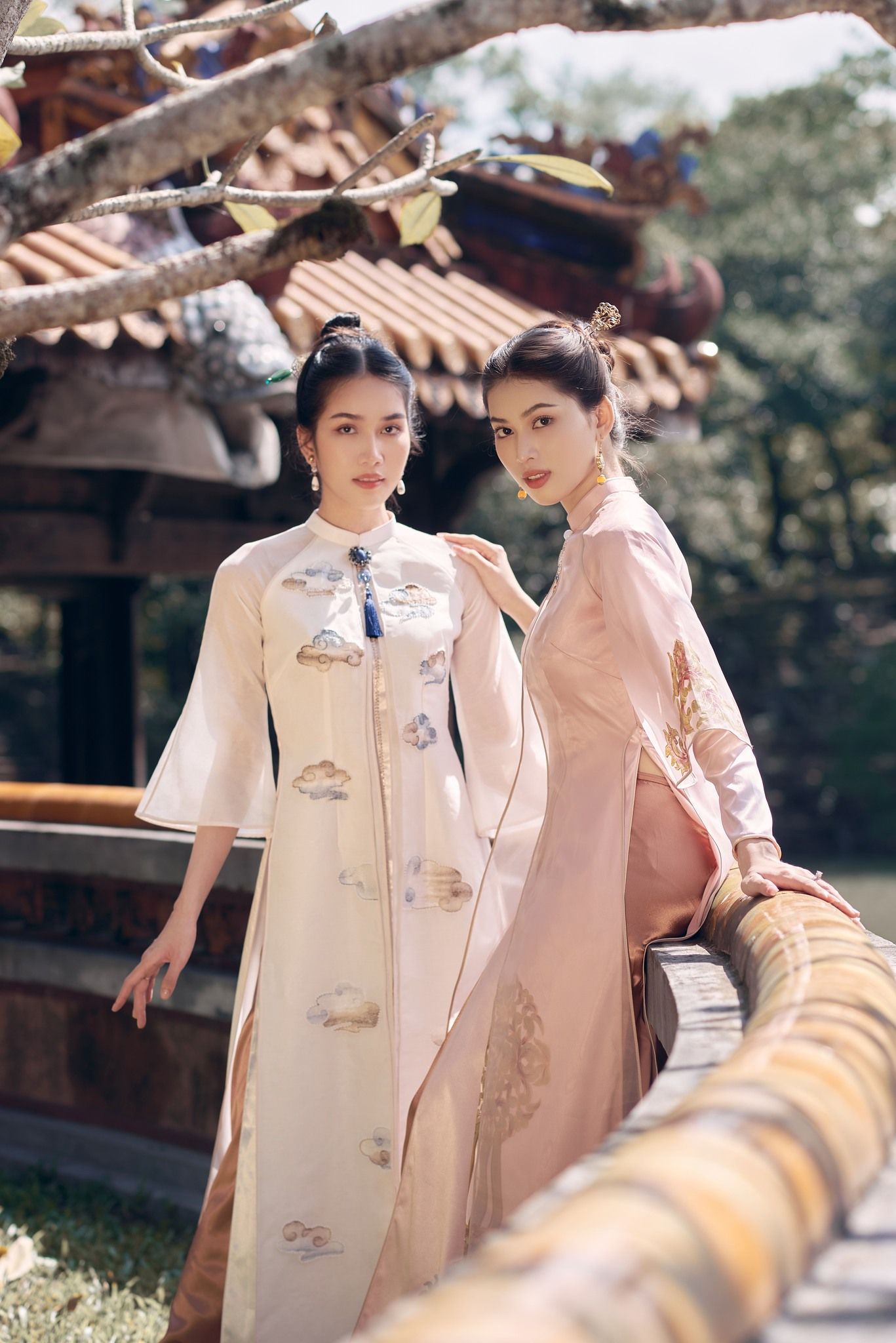 Innovating Cheongsam Design with Modern Ink Paintings:A Blend of Tradition and Art Innovating Cheongsam Design with Modern Ink Paintings:A Blend of Tradition and Art