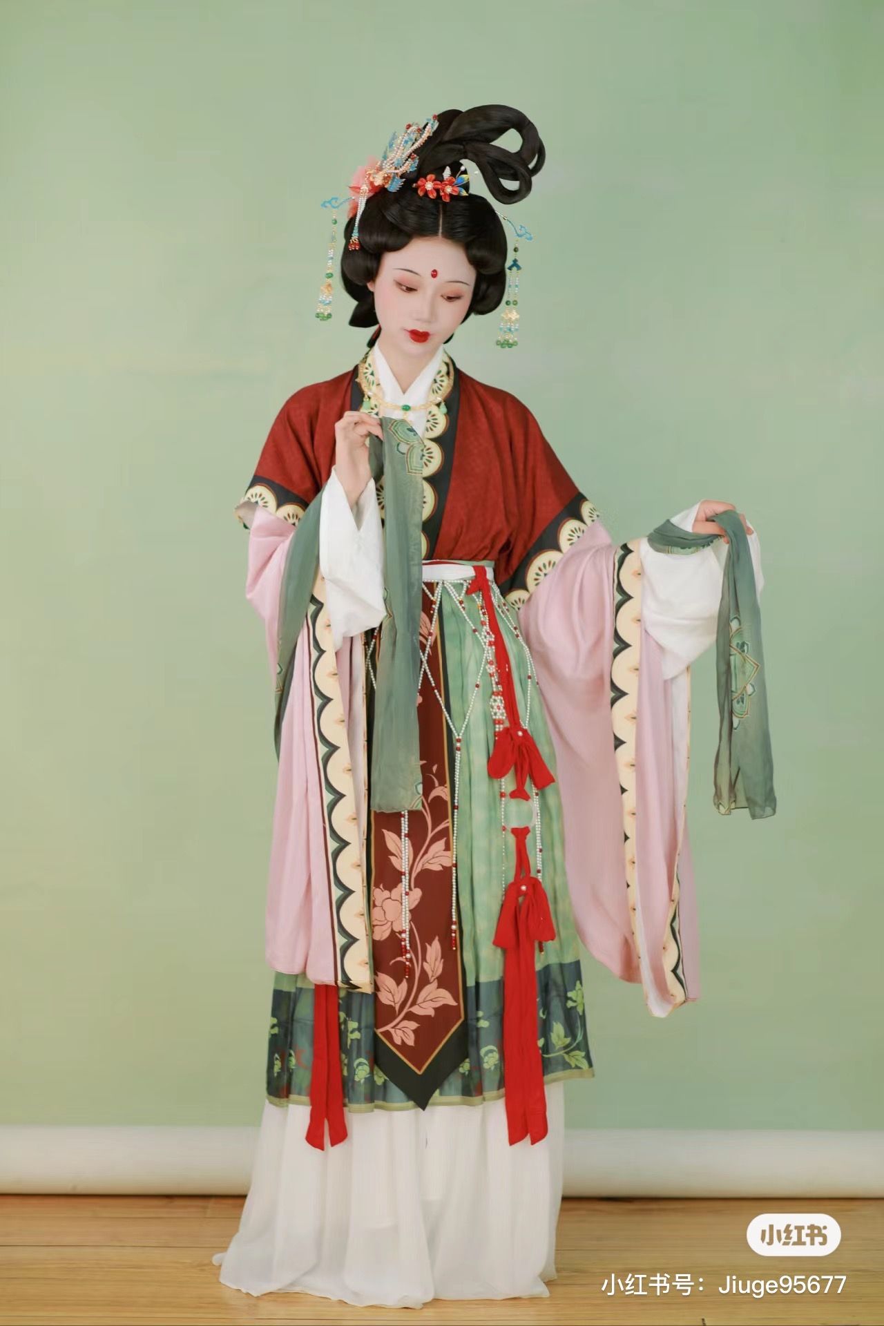 Ancient Charm of Qiao-Zhi Traditional Cheongsam:The Story of Paoqiao