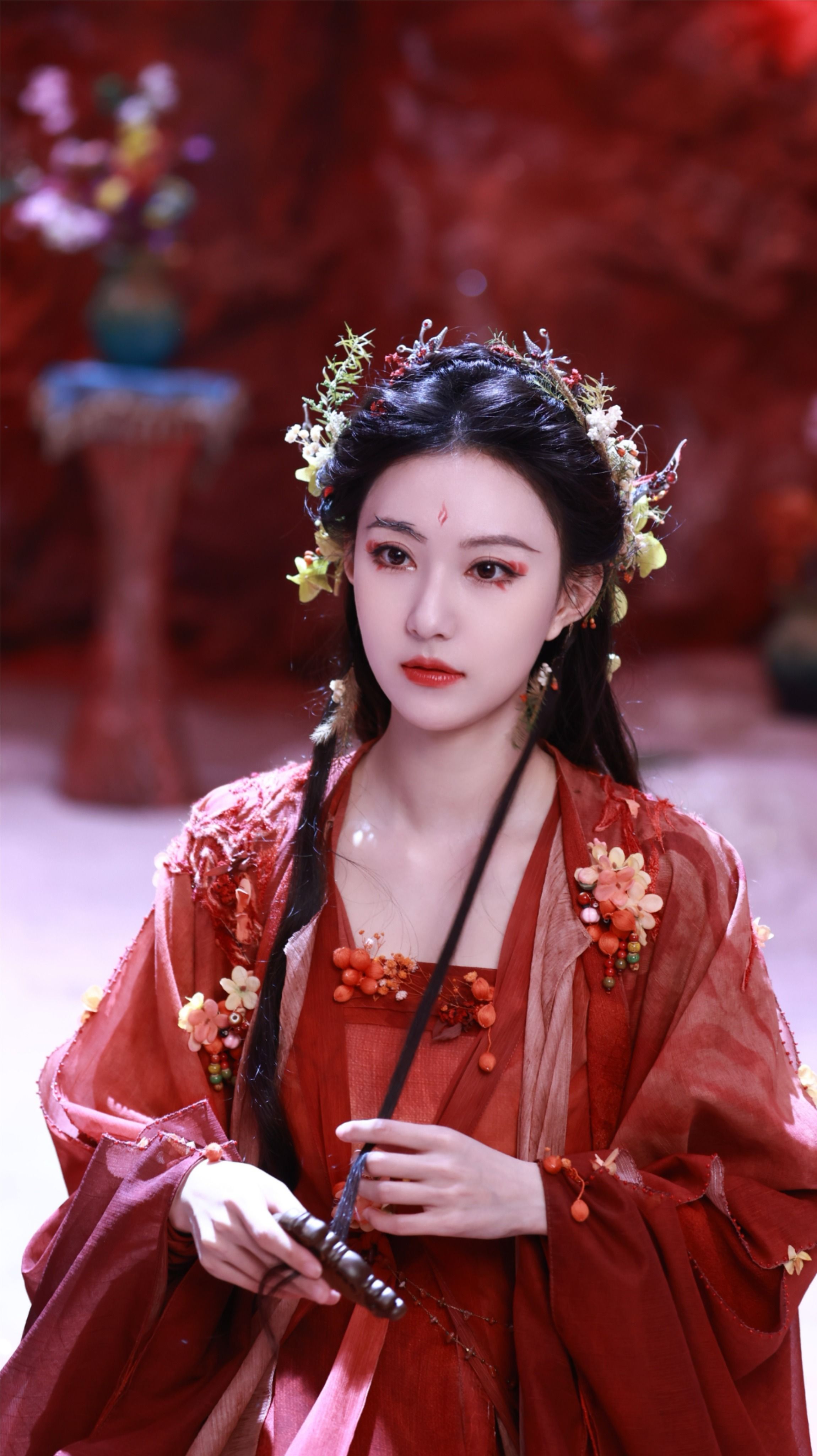 Elegance in Traditional Chinese Attire:Womens Song-Style Hanfu Costumes