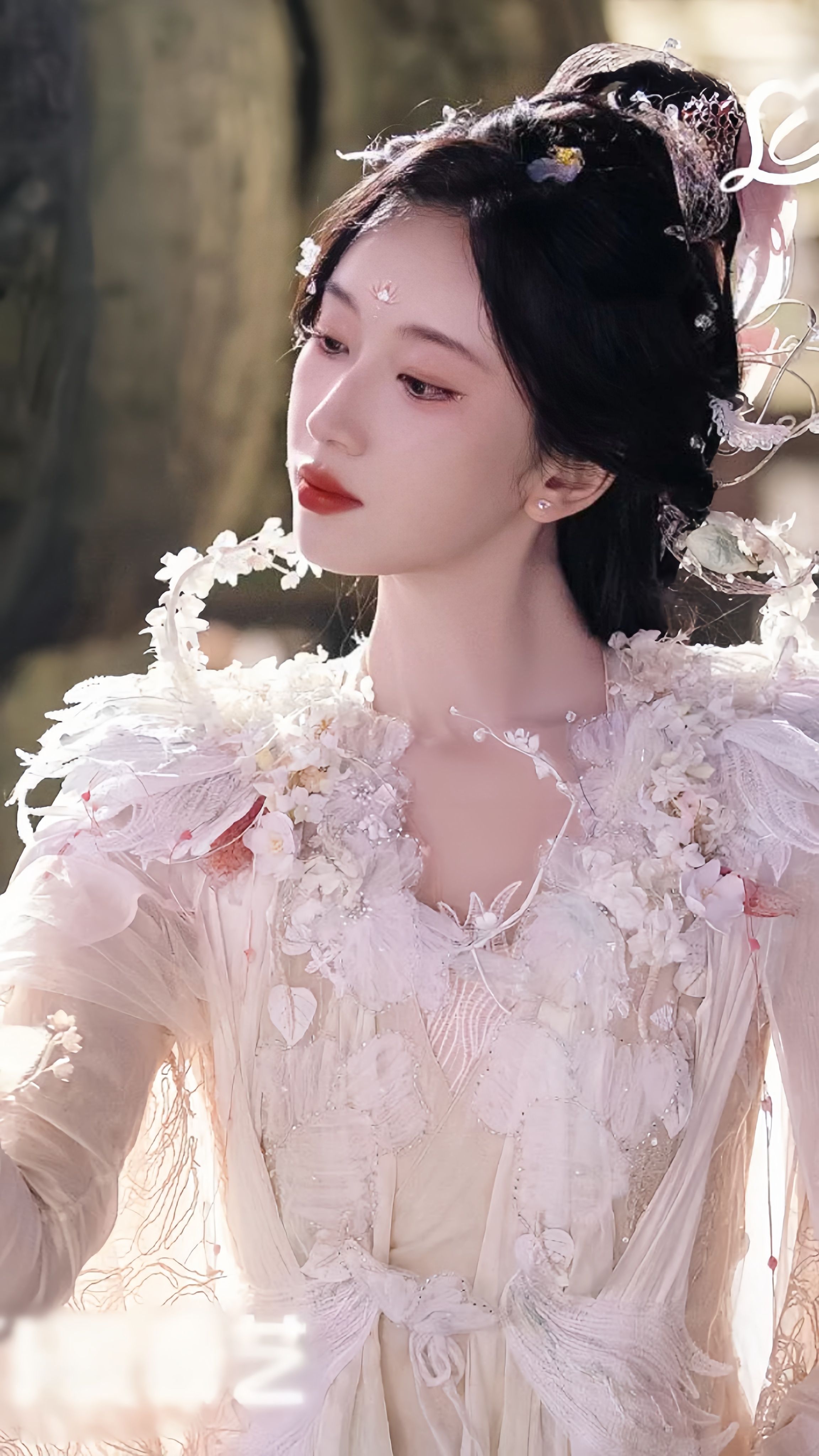 The Elegance of Cheongsam Beauty in a Flowing Dress