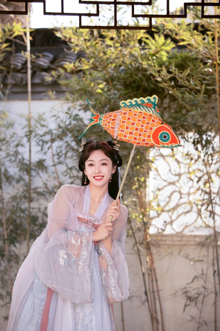 The Introduction of Hanfu for Children:Embracing Traditional Chinese Culture for a Ten-Year-Old The Introduction of Hanfu for Children:Embracing Traditional Chinese Culture for a Ten-Year-Old