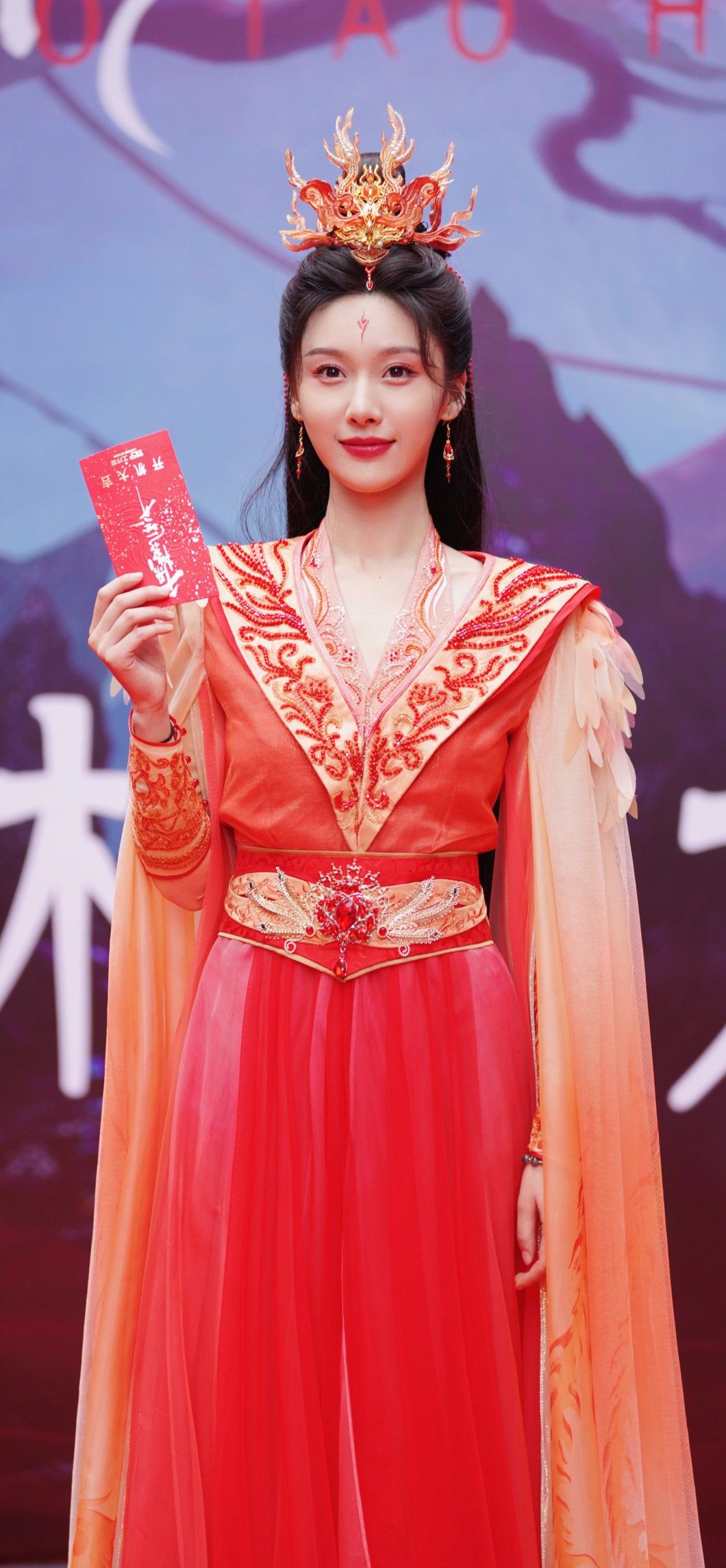 Affordable Waist-Length Hanfu Fashion:The Allure of Qiyao Hanfu at an Unbeatable Price