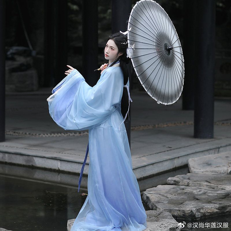 Article Title:Ethereal Elegance:The Enchantment of Hanfu Headwear,Hair Bands,and Ribbons Article Title:Ethereal Elegance:The Enchantment of Hanfu Headwear,Hair Bands,and Ribbons