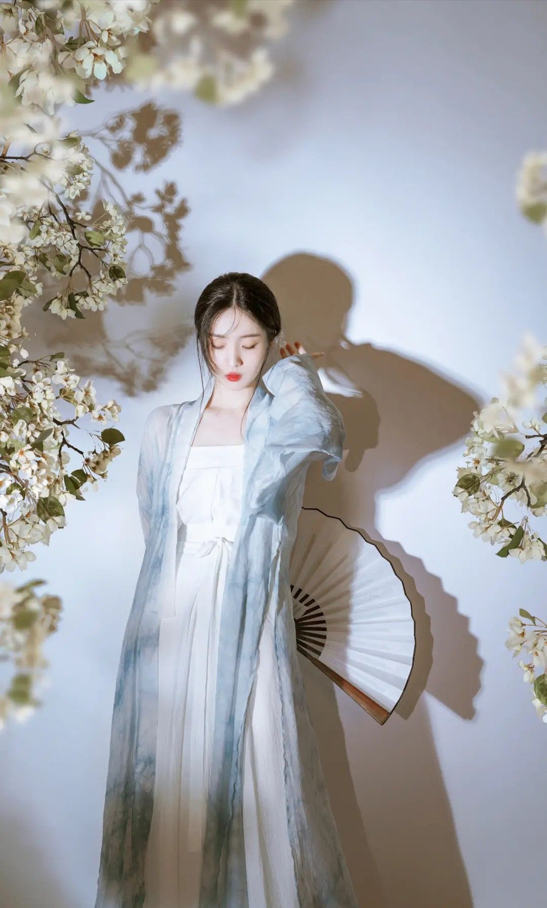 Childrens Traditional Chinese Fashion Shoes:The Allure of Hanfu in Modern Times Childrens Traditional Chinese Fashion Shoes:The Allure of Hanfu in Modern Times