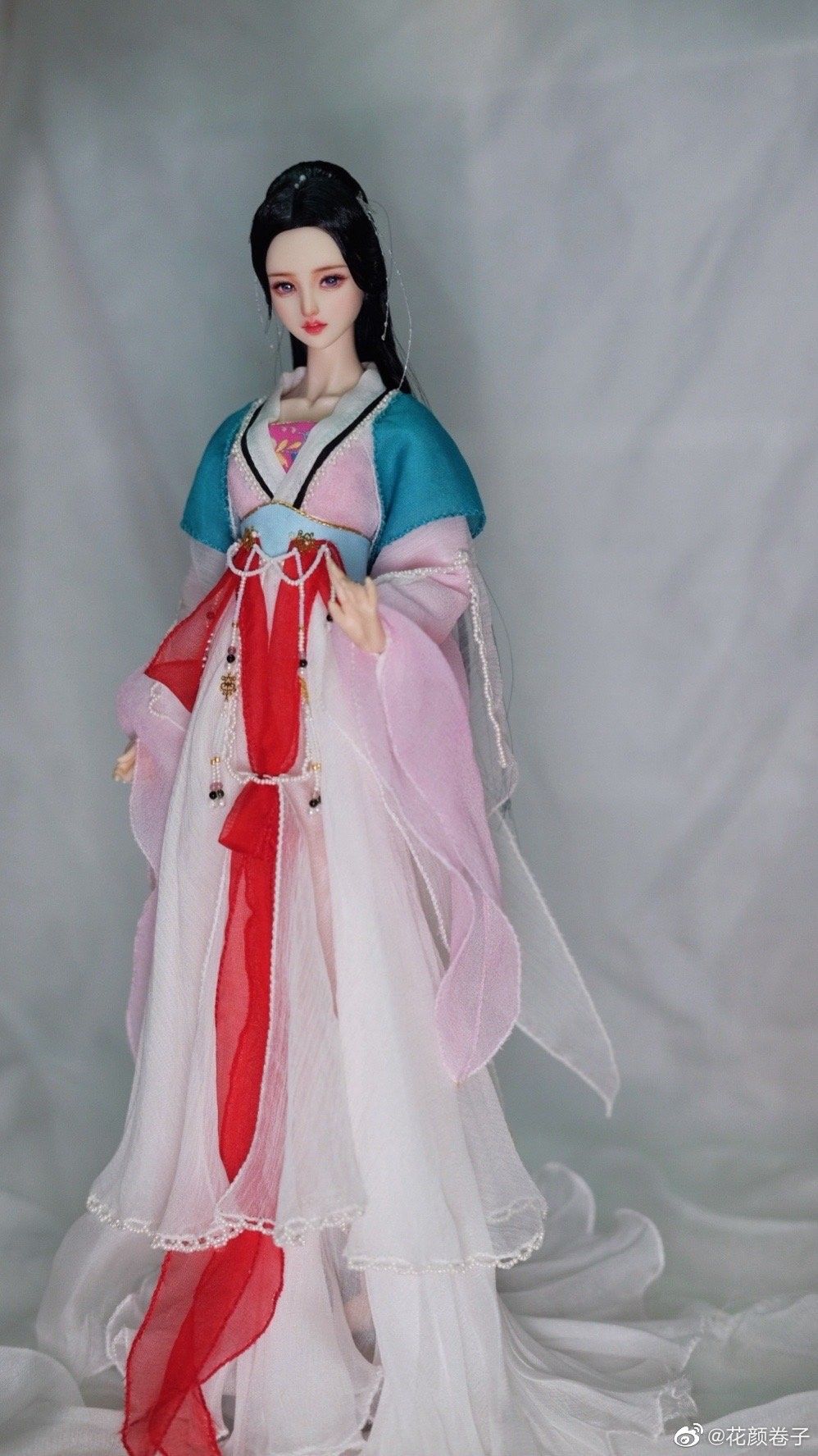 Hanfu Family Fashion:Traditional Elegance in Parent-Child Cosplay