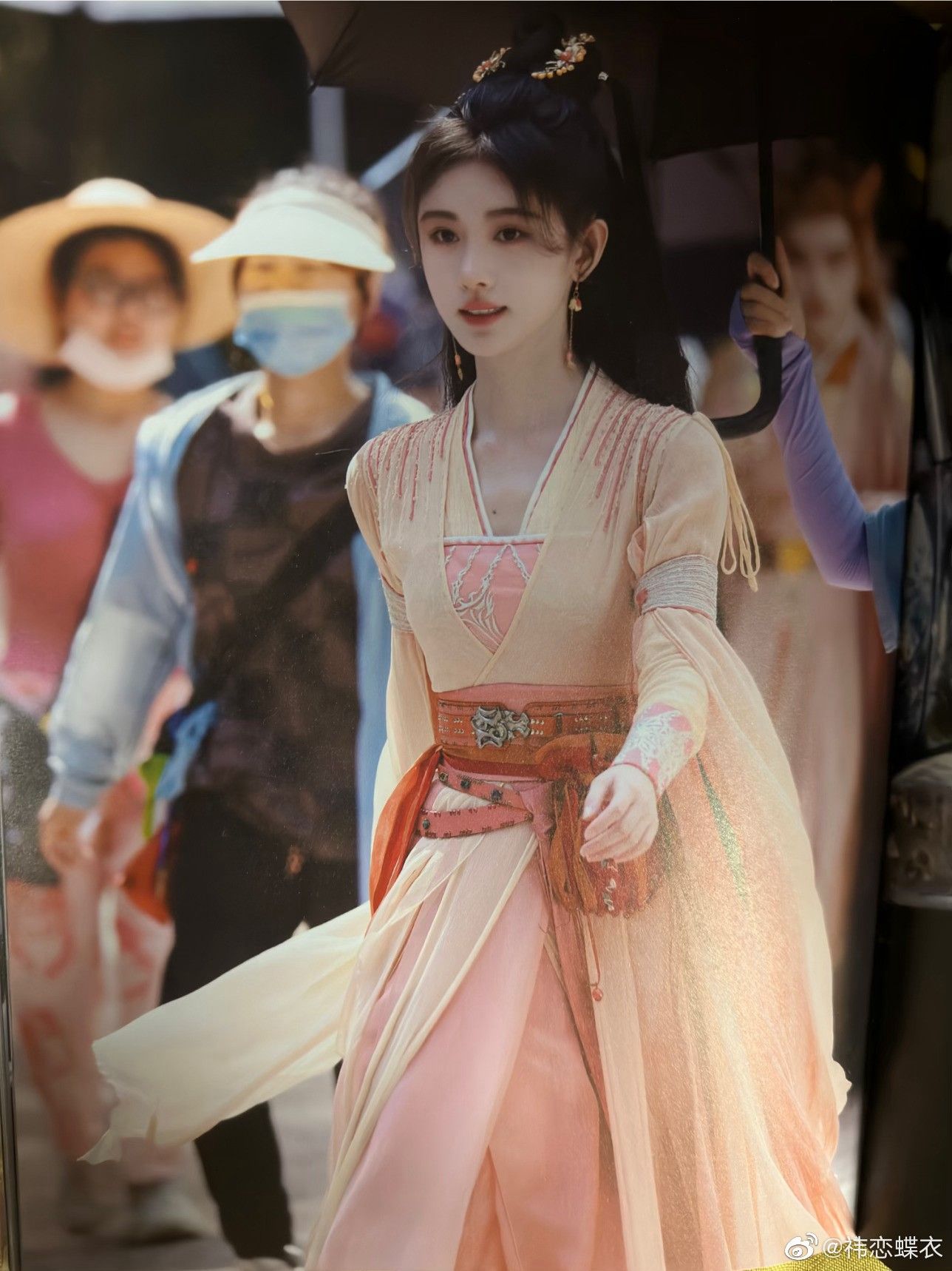 The Short-sleeved Hanfu Skirt:A Blend of Traditional Elegance and Modern Charm The Short-sleeved Hanfu Skirt:A Blend of Traditional Elegance and Modern Charm