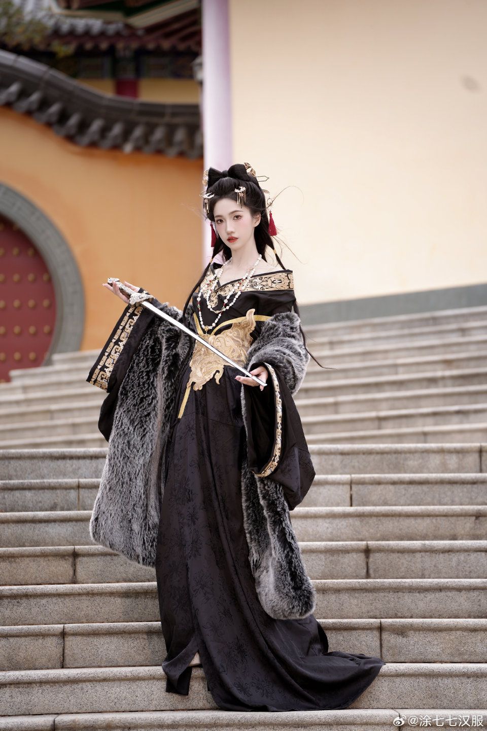 The Elegance of Cheongsam,Clutch and Wristlet Bags The Elegance of Cheongsam,Clutch and Wristlet Bags