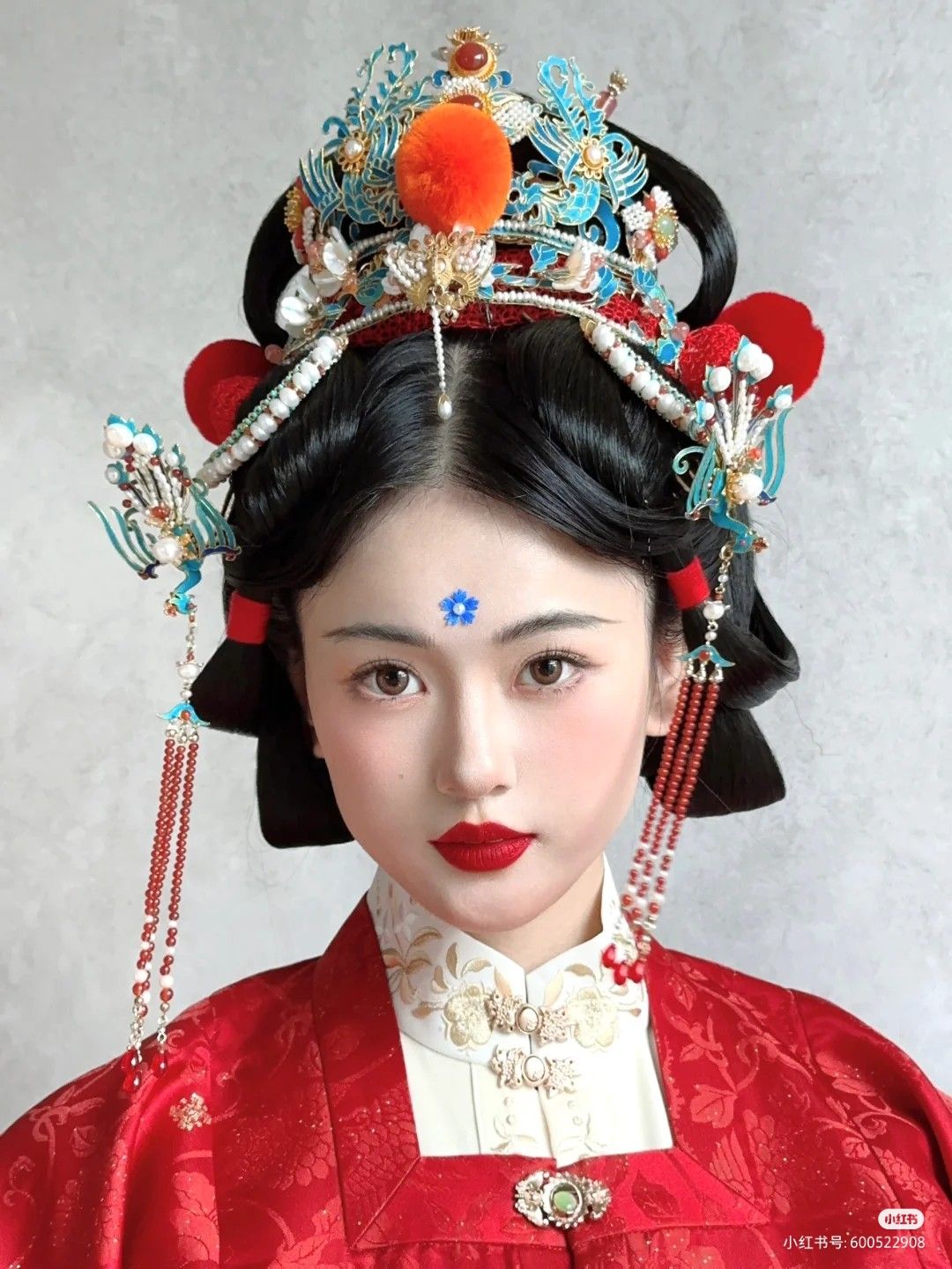 Authentic Hanfu情侣装,融合传统与现代的浪漫时尚 Authentic Hanfu情侣装,融合传统与现代的浪漫时尚