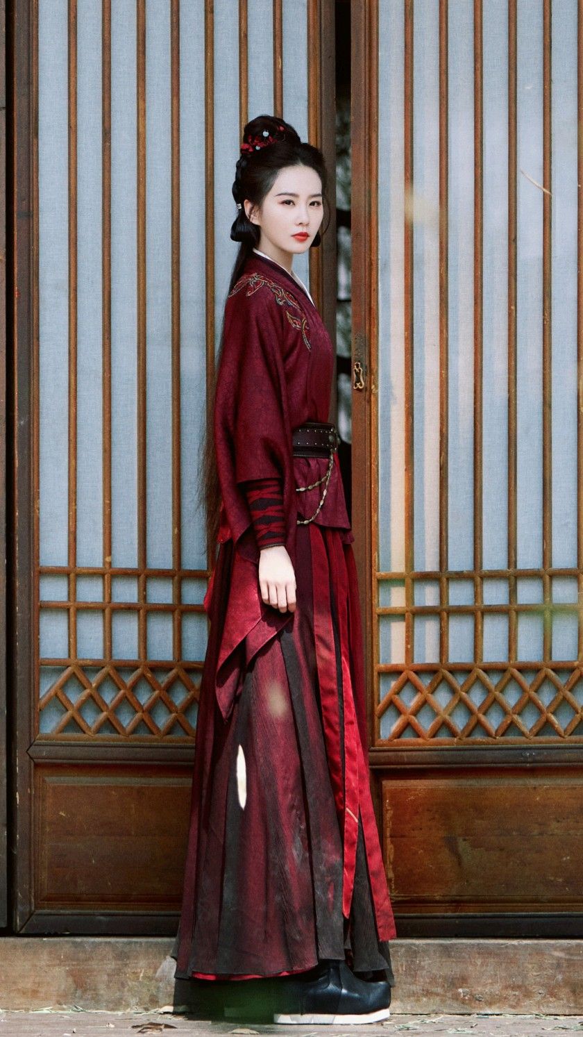 The Rise of Hanfu Costumes for 12-Year-Old Girls:Embracing Traditional Beauty in Modern Times The Rise of Hanfu Costumes for 12-Year-Old Girls:Embracing Traditional Beauty in Modern Times