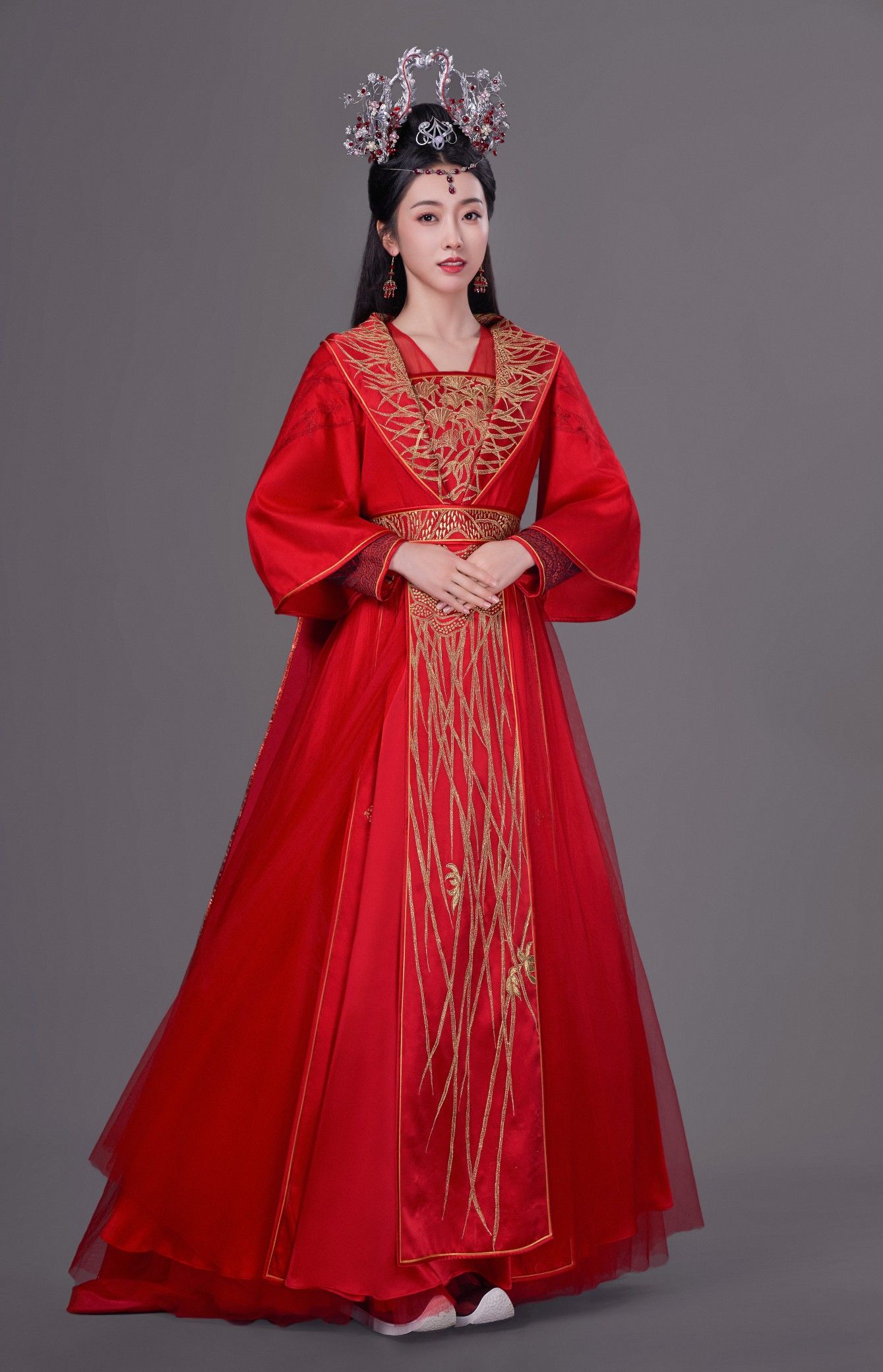 The Elegance of Cheongsam:Embracing the Stylish and Chic Si Teng Version
