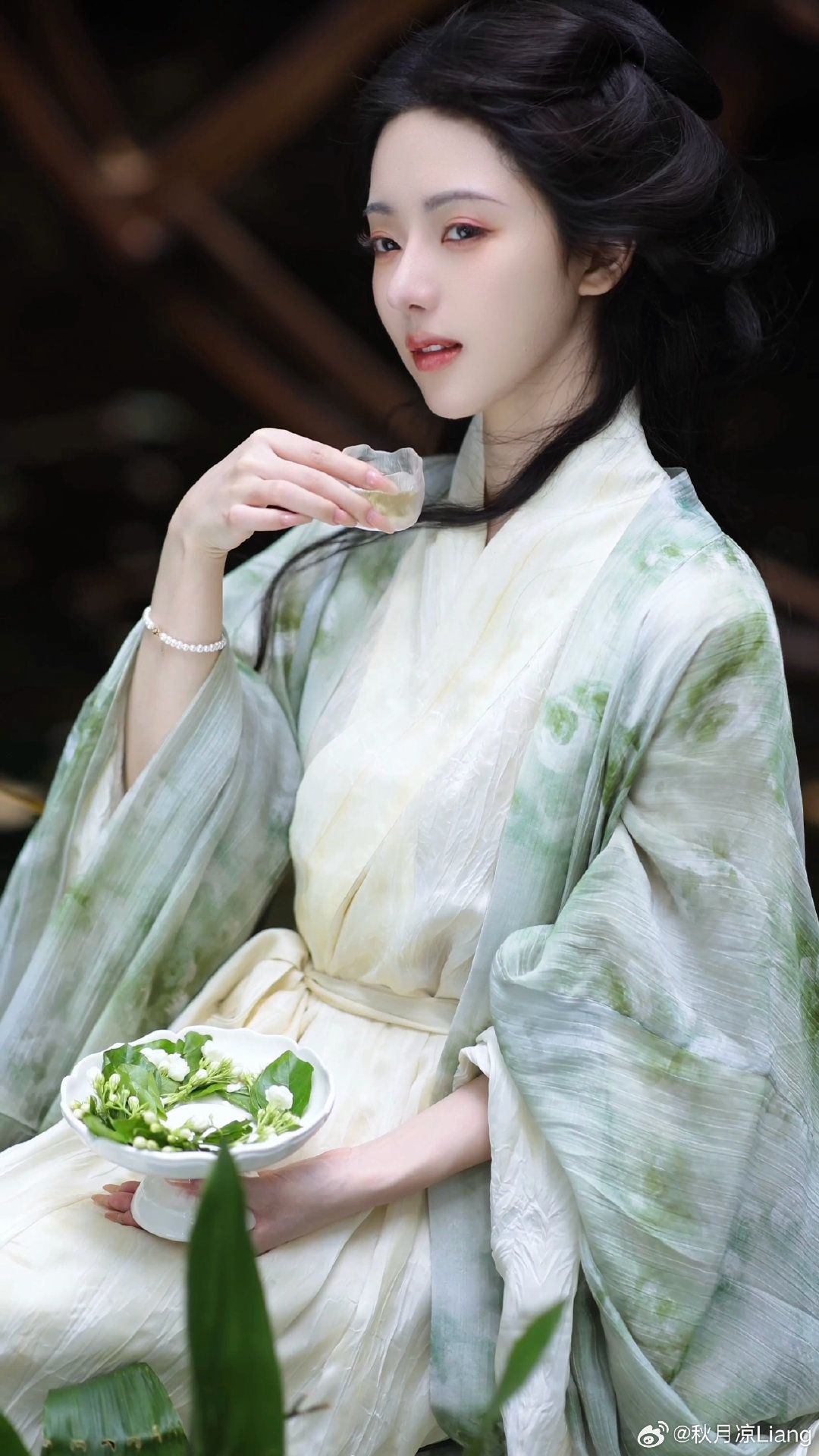 The Beauty of Hanfu for Girls