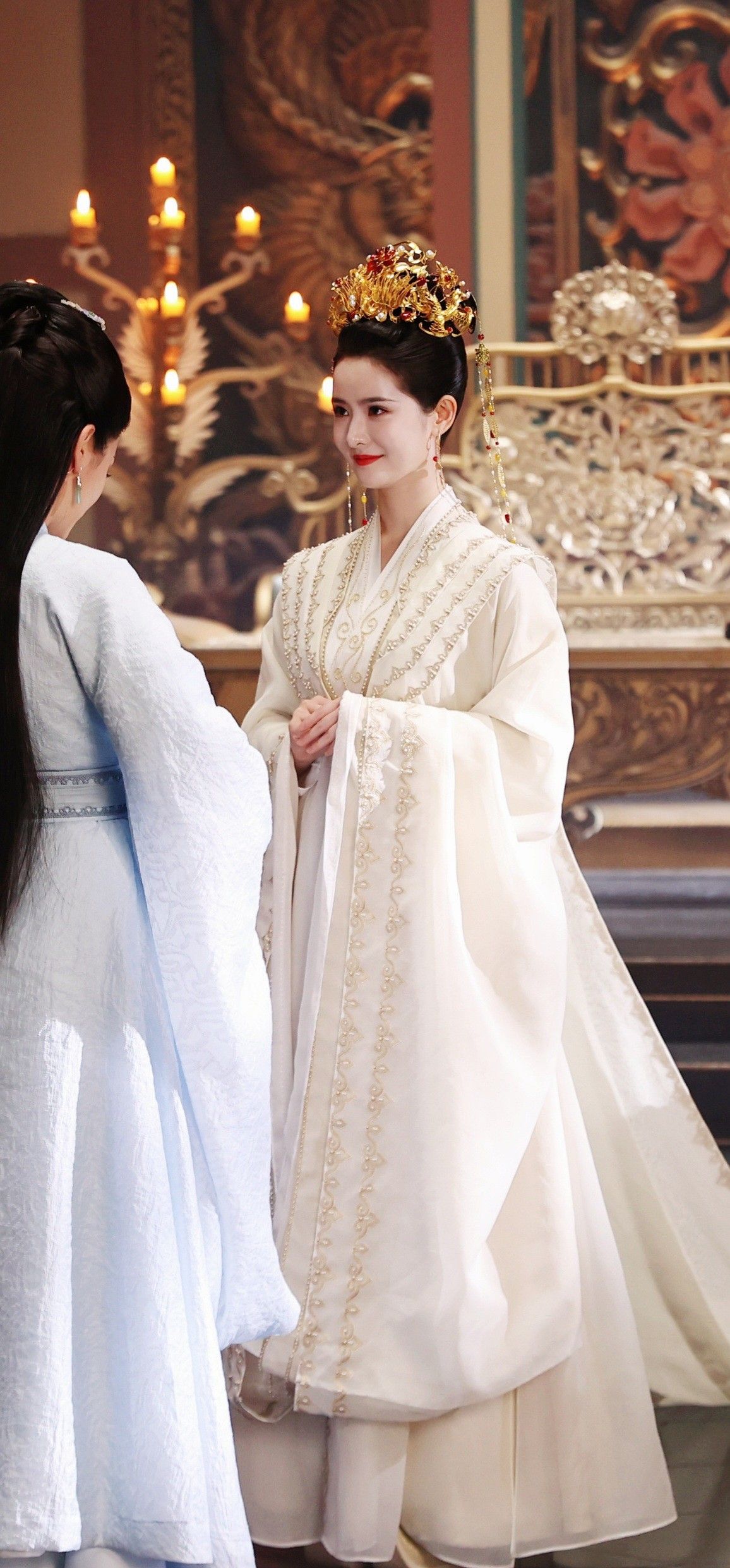 The Elegance of Double-Split Tailored Cheongsam:A Closer Look at its Stylistic Charm and Fit The Elegance of Double-Split Tailored Cheongsam:A Closer Look at its Stylistic Charm and Fit