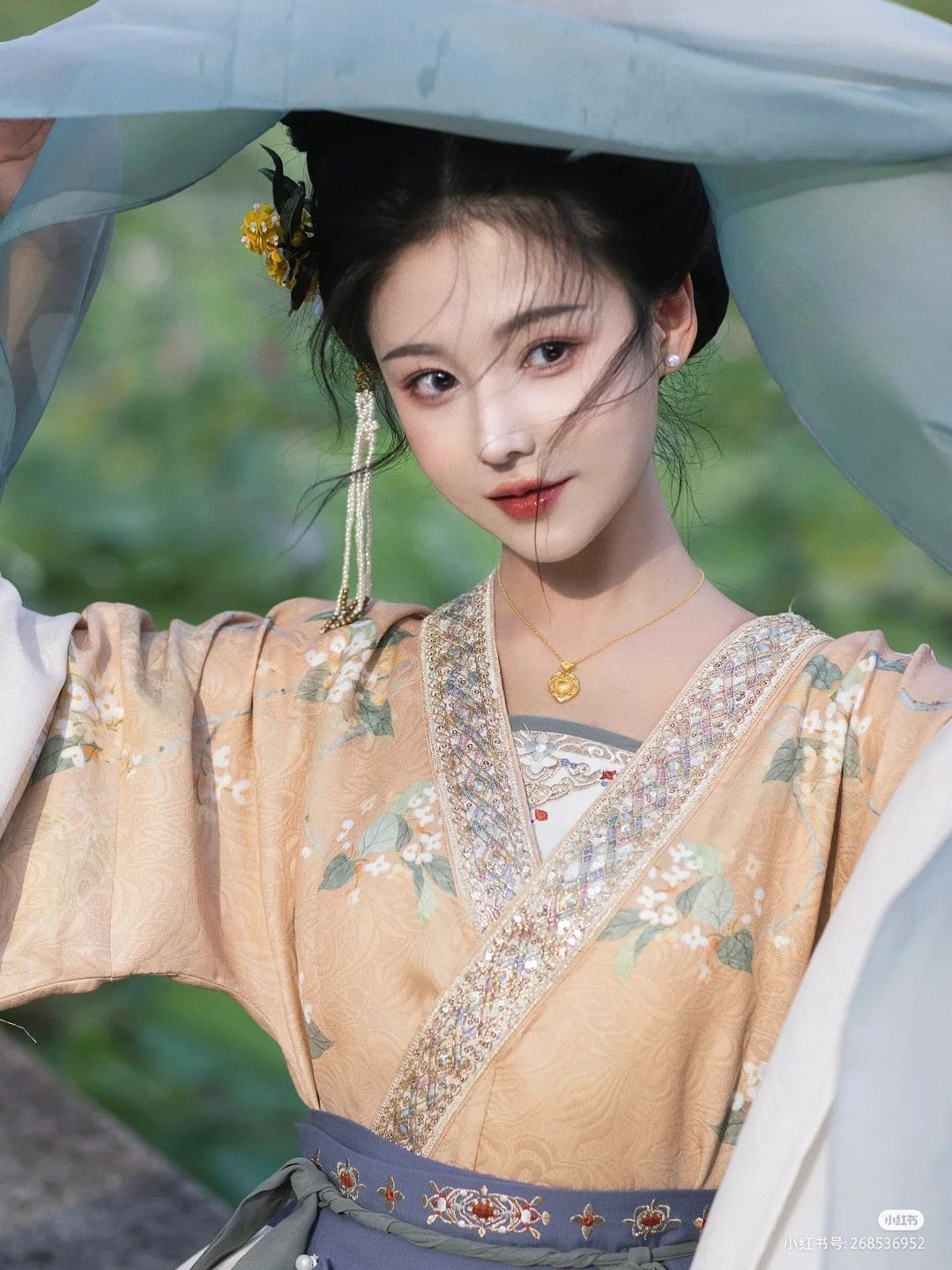The Rise of Hanfu Hair Accessories:A Guide to Quality Wig Sets for Traditional Chinese Fashion