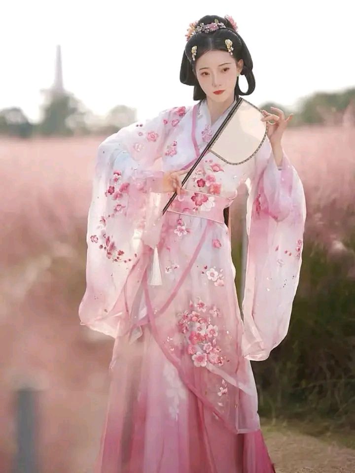 Silk Flower Hanfu Hair Accessories:An Insight into Traditional Elegance