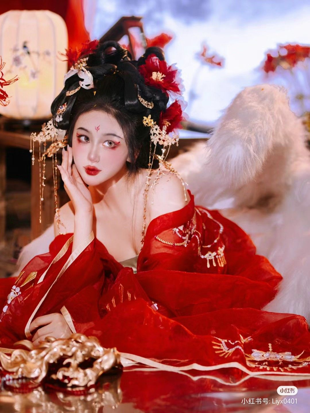 The Splendor of Ming-Hanfu Hair Accessories:A Journey Through Ancient Chinese Beauty The Splendor of Ming-Hanfu Hair Accessories:A Journey Through Ancient Chinese Beauty