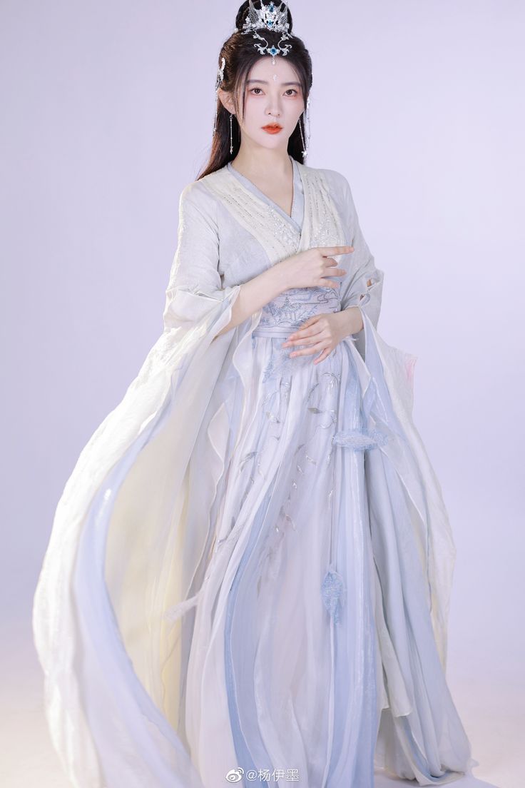 The Elegance of Pleated Skirt:The Allure of Hundred-Fold Pleated Maotai Skirt The Elegance of Pleated Skirt:The Allure of Hundred-Fold Pleated Maotai Skirt