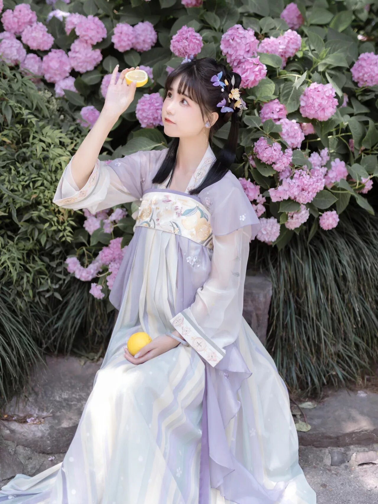 Chinese New Year Celebration in Traditional Hanfu Dress:A Girls Qipao Flag Bearers Journey Chinese New Year Celebration in Traditional Hanfu Dress:A Girls Qipao Flag Bearers Journey