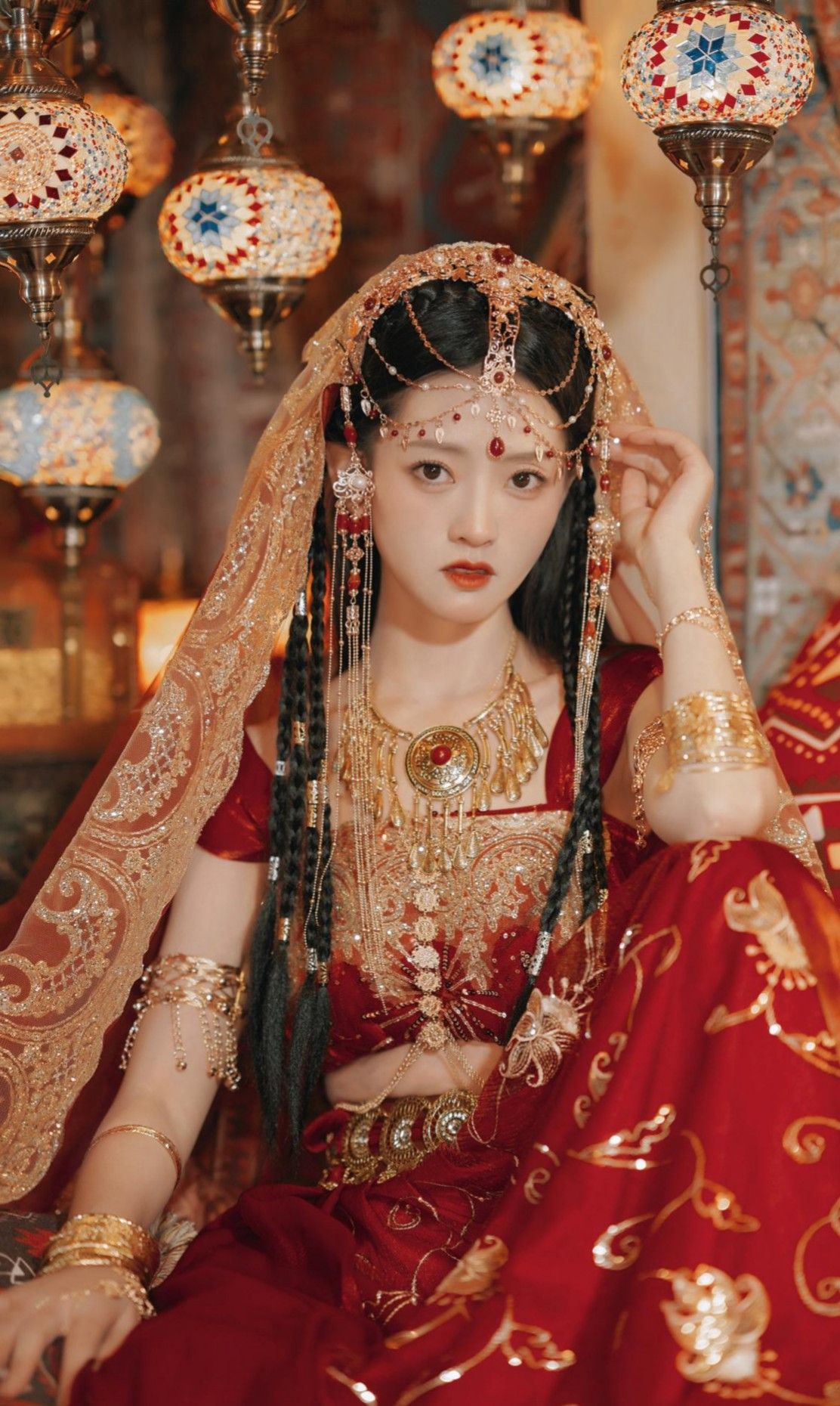 Enhanced Silk Qipao Fabric:The Evolution of Traditional Silk Fabric into Modern Fashion