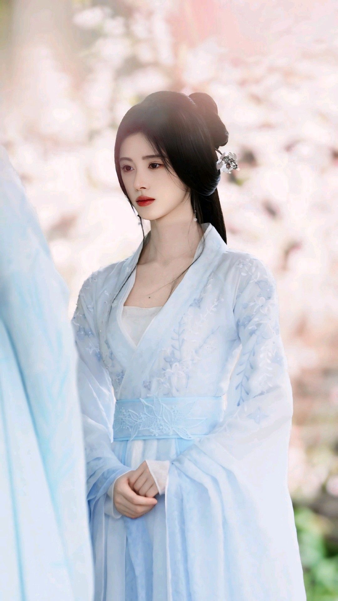 Traditional Chinese-Style Mid-Length Tang Suit Jacket