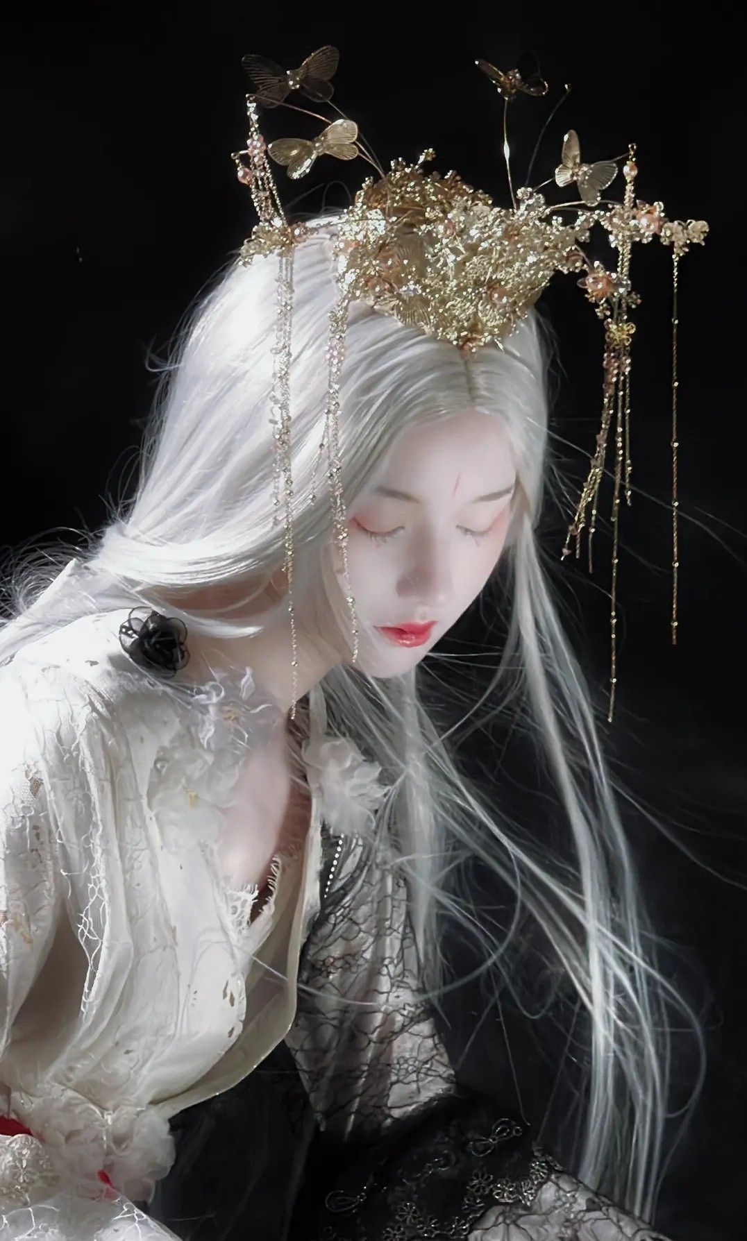 Traditional Tang-Style Girls Hanfu for Lunar New Year Celebrations