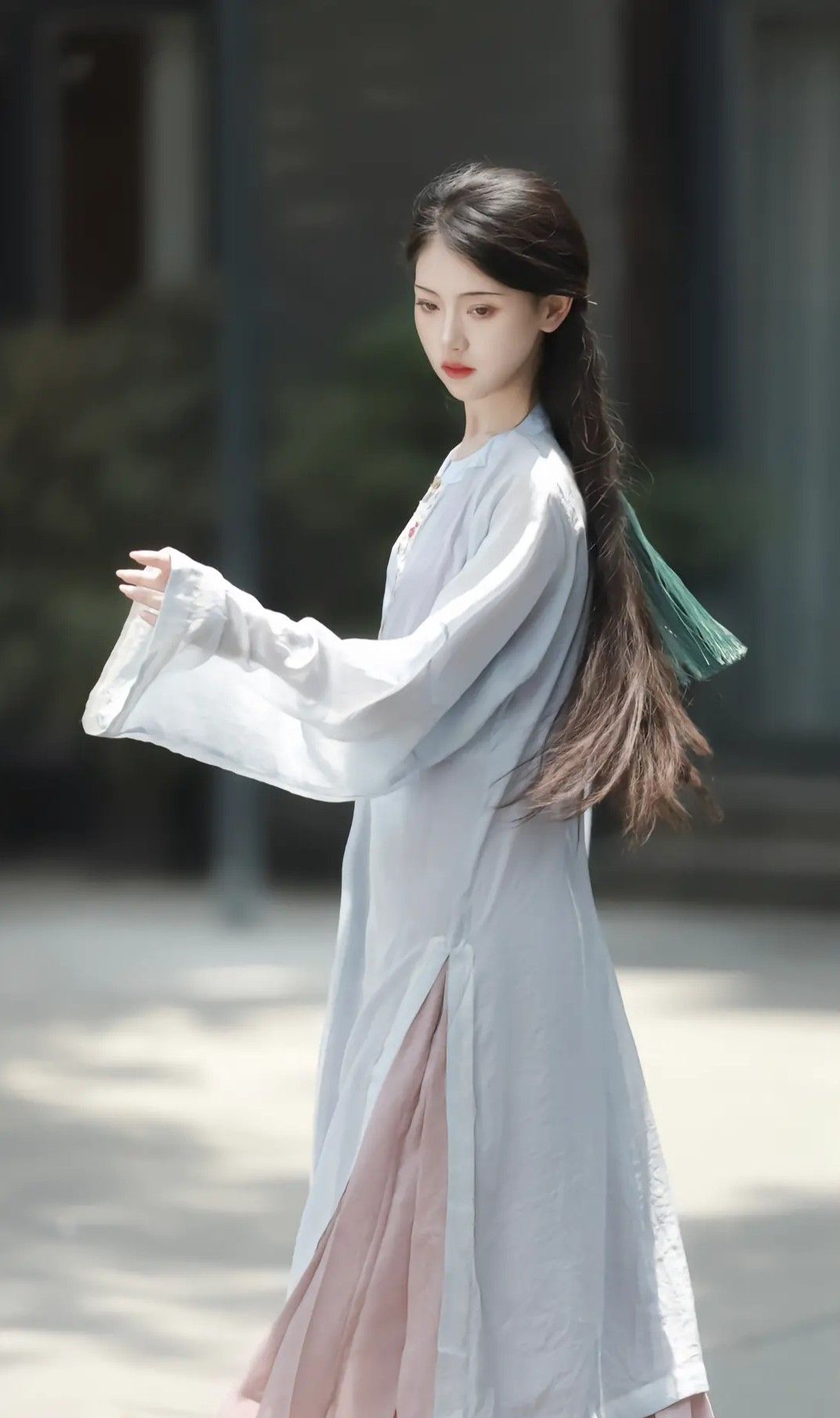 Stage-Stunning Horseface Skirt:A Journey into the World of Traditional Chinese Dance Attire