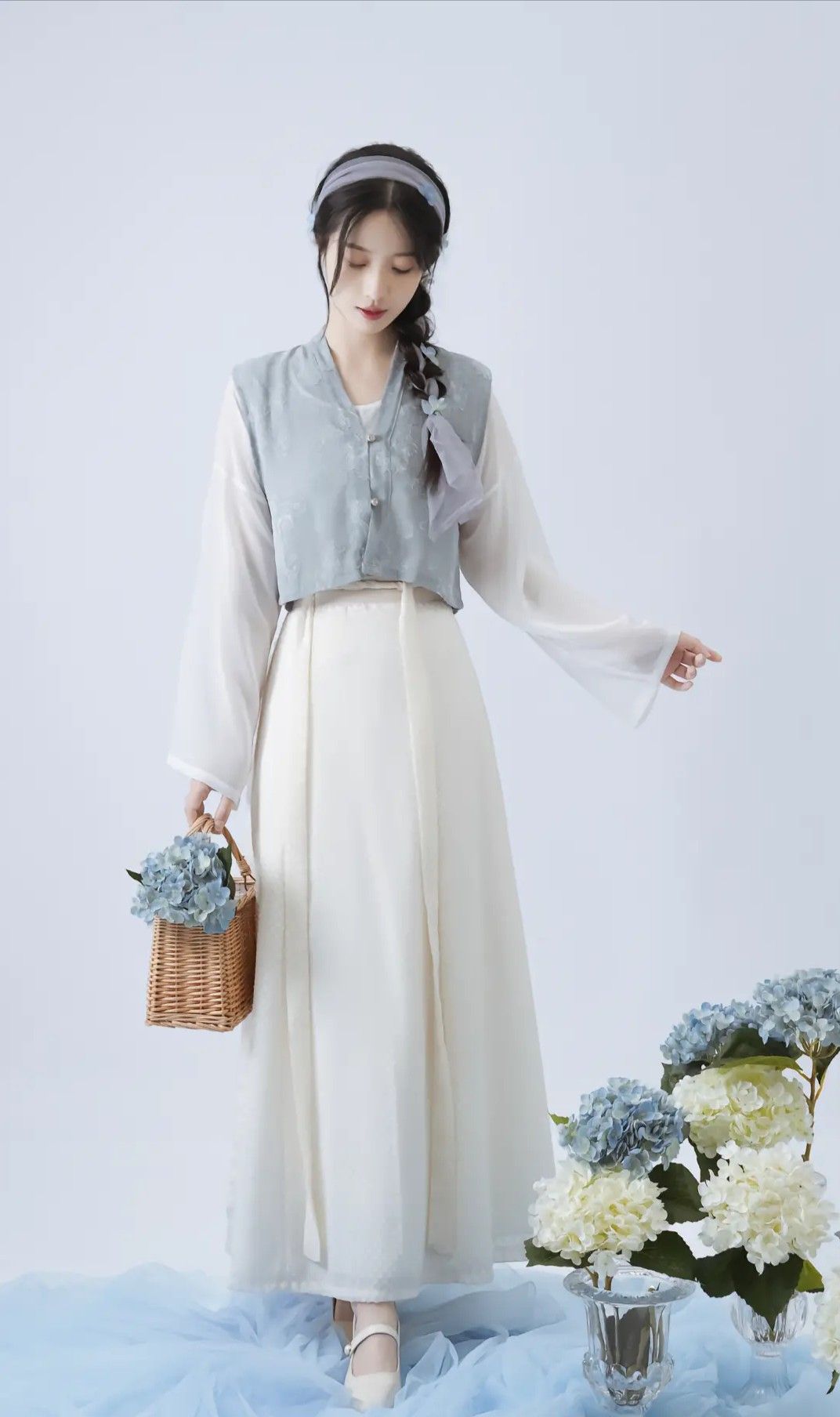 The Essence of Hanfu Belt:The Lacing of Traditional Chinese Elegance The Essence of Hanfu Belt:The Lacing of Traditional Chinese Elegance