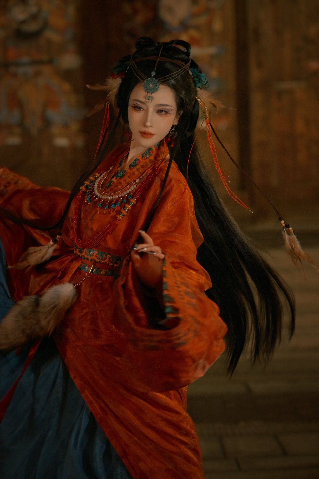 The Scholars Attire:The Fusion of Hanfu Cloud-Shoulder and Traditional Scholars Robes The Scholars Attire:The Fusion of Hanfu Cloud-Shoulder and Traditional Scholars Robes