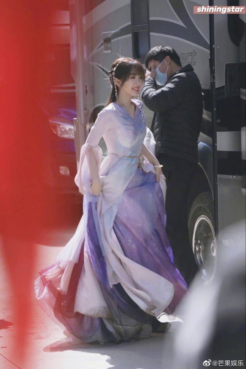 Original Hanfu in the Town of Xi:Embracing Traditional Elegance